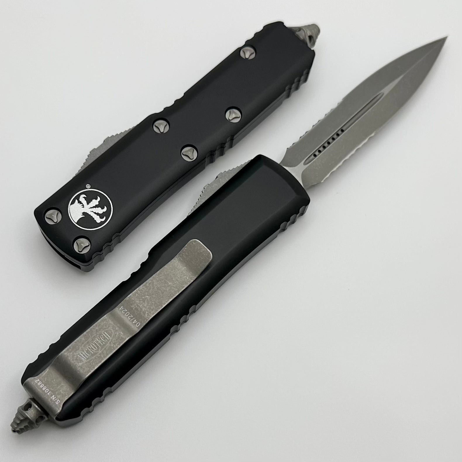 Microtech UTX-85 Double Edge Apocalyptic Partial Serrated & Black 232-11AP