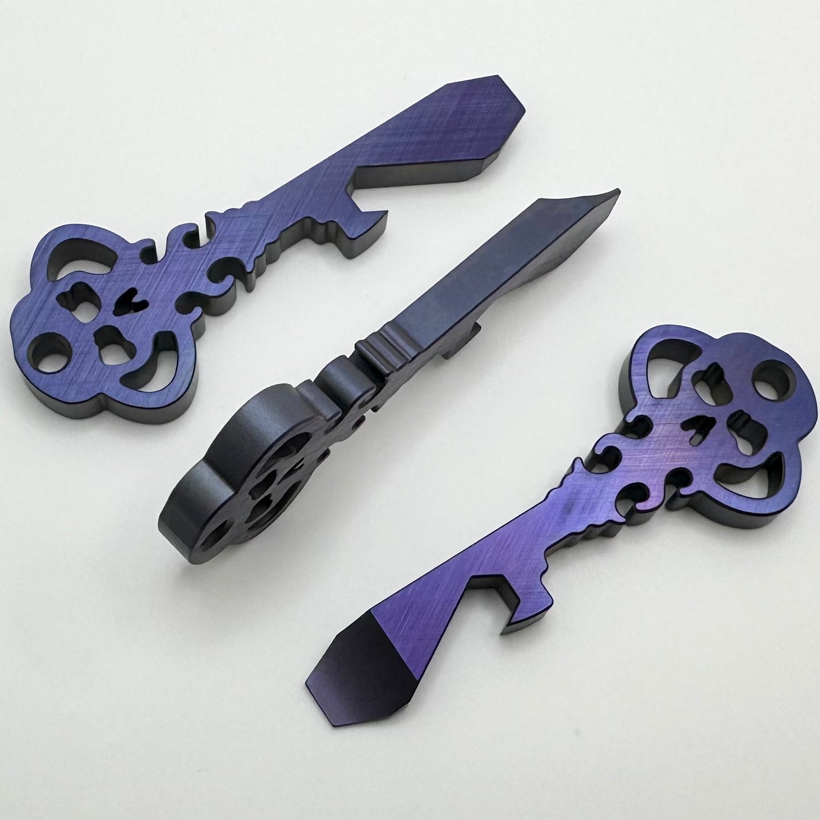 Chaves Knives Key Pry Bar Purple Anodized Crosshatch Titanium KEY/TL/PTI/CH