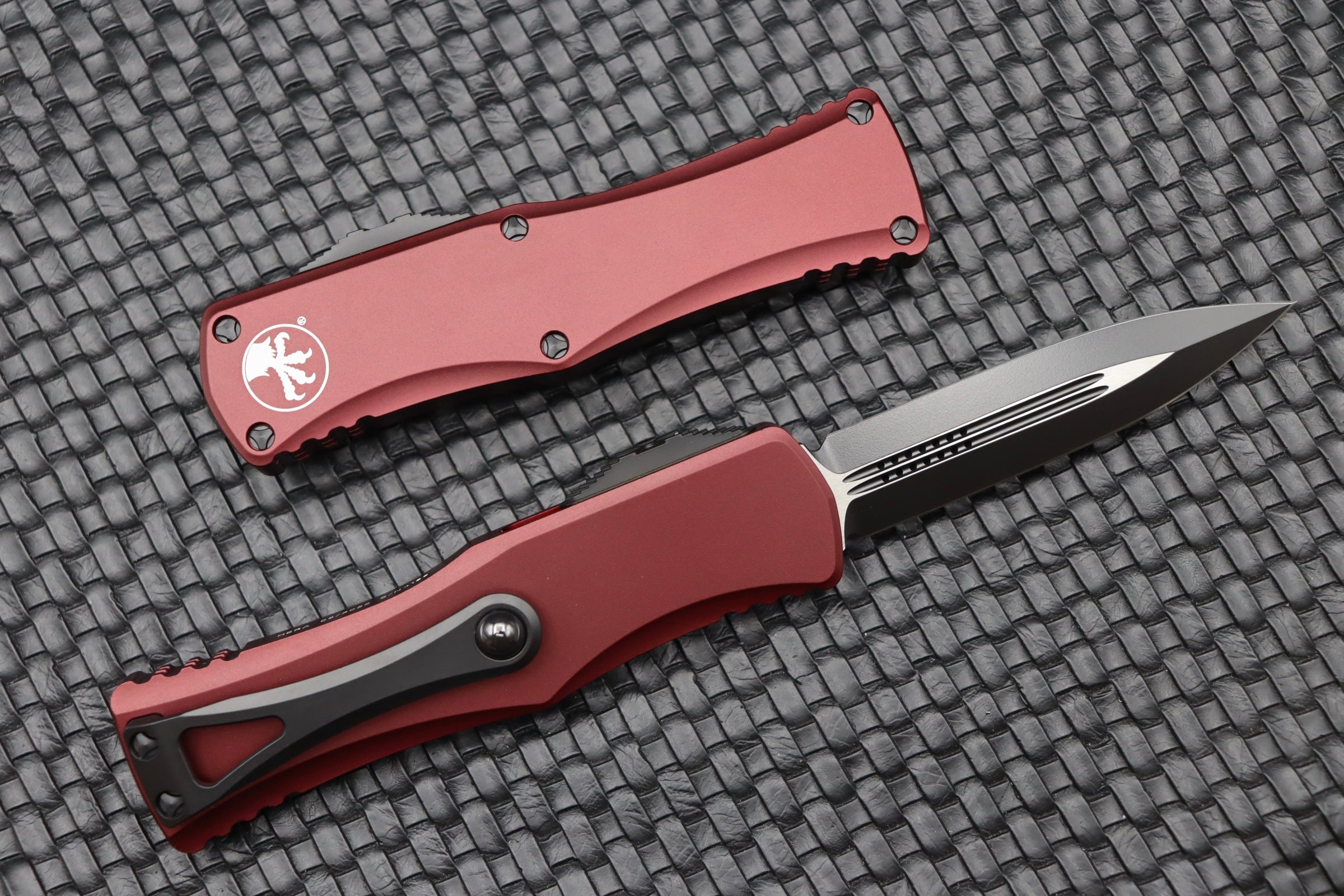 Microtech Hera Double Edge Black Standard & Merlot 702-1MR