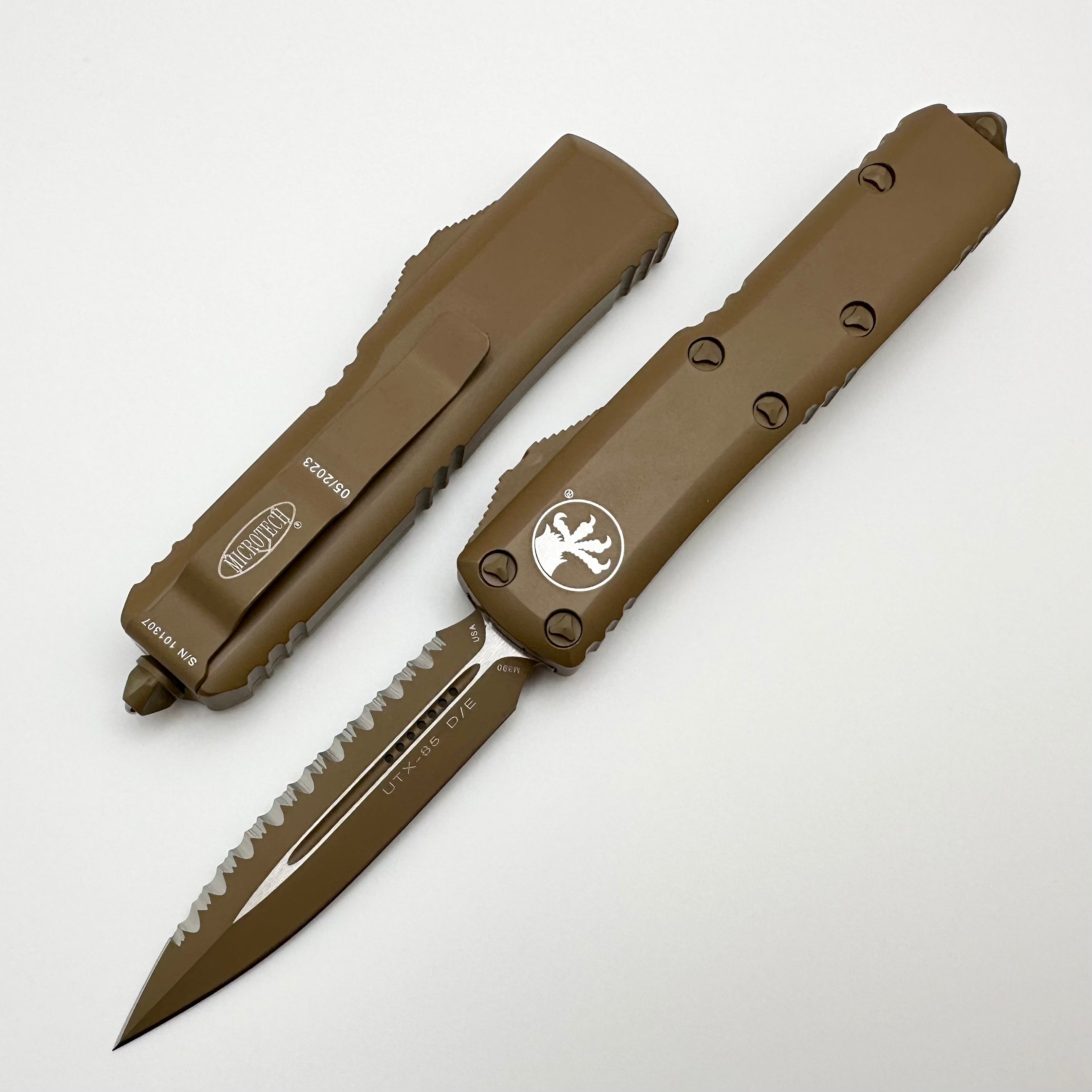 Microtech UTX-85 Double Edge Full Serrated Cerakote Tan 232-3CTA