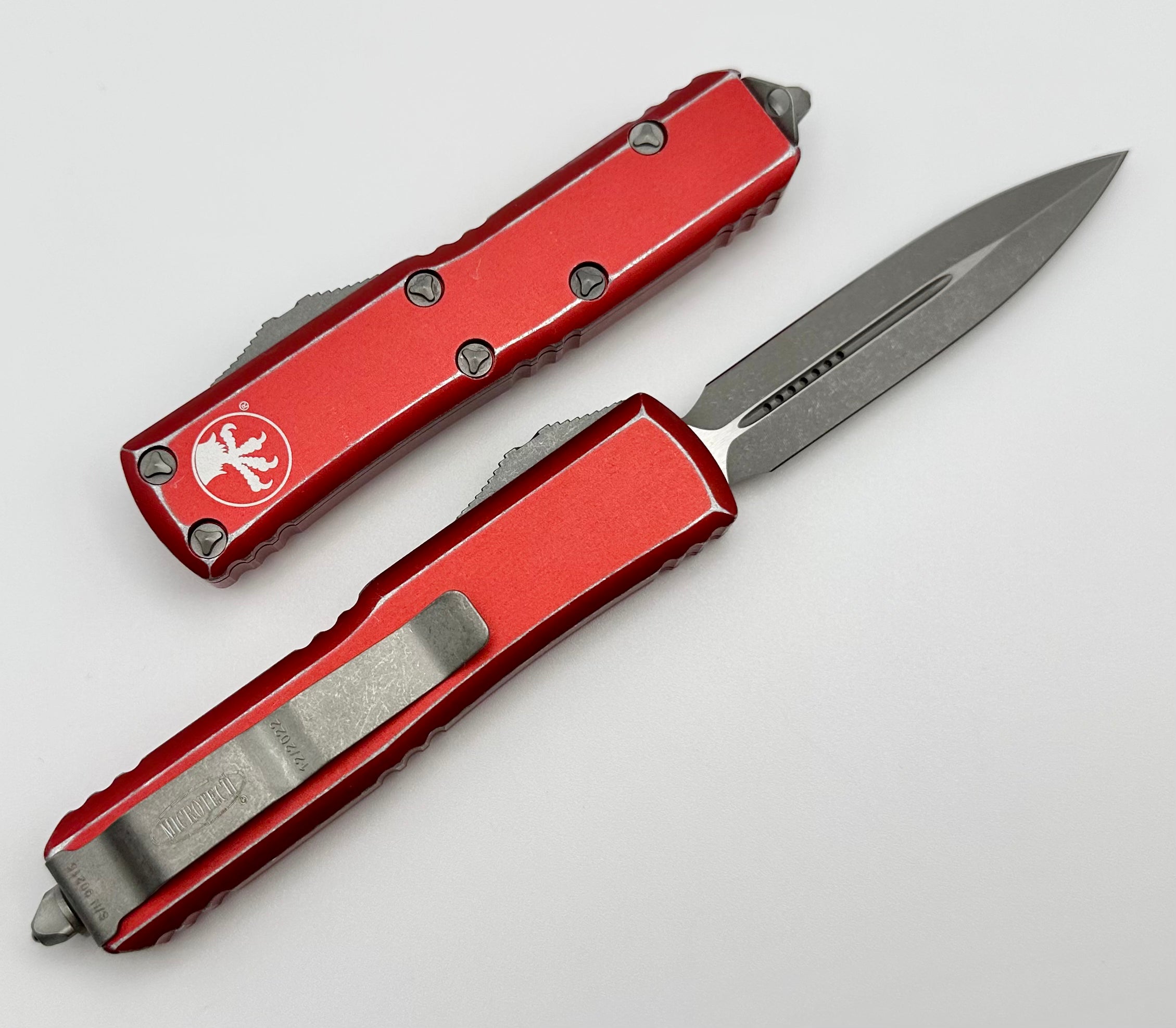 Microtech UTX-85 Double Edge D/E Apocalyptic Standard & Distressed Red 232-10DRD