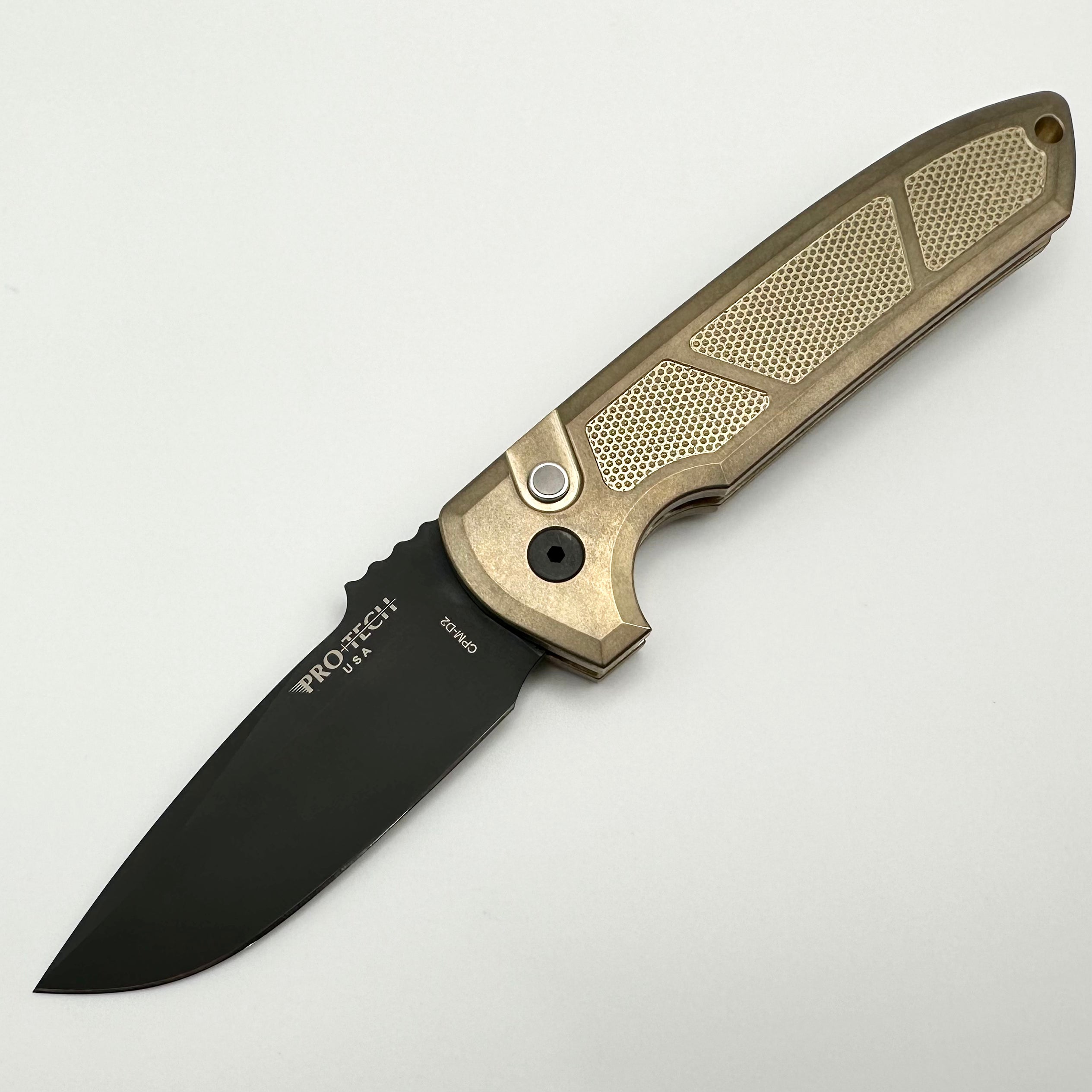 Pro-Tech Les George Rockeye Textured AlBronze Handle w/ Mother of Pearl Button & DLC CPM-D2 LG336-D2