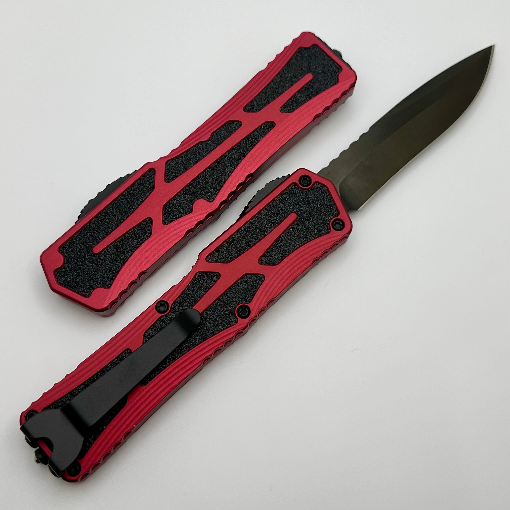 Heretic Knives Colossus DLC Recurve Magnacut & Red Handle H042-6A-RED