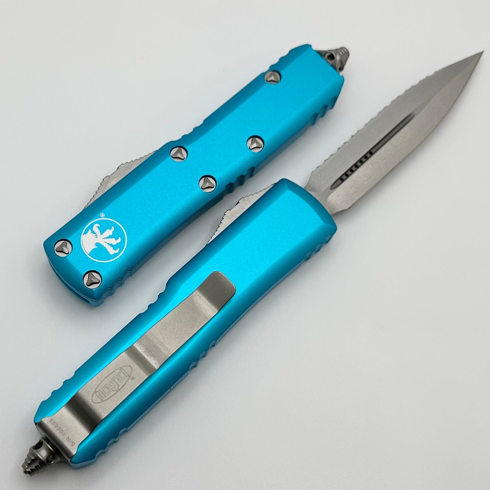 Microtech UTX-85 Double Edge Stonewash Full Serrated & Turquoise 232-12TQ