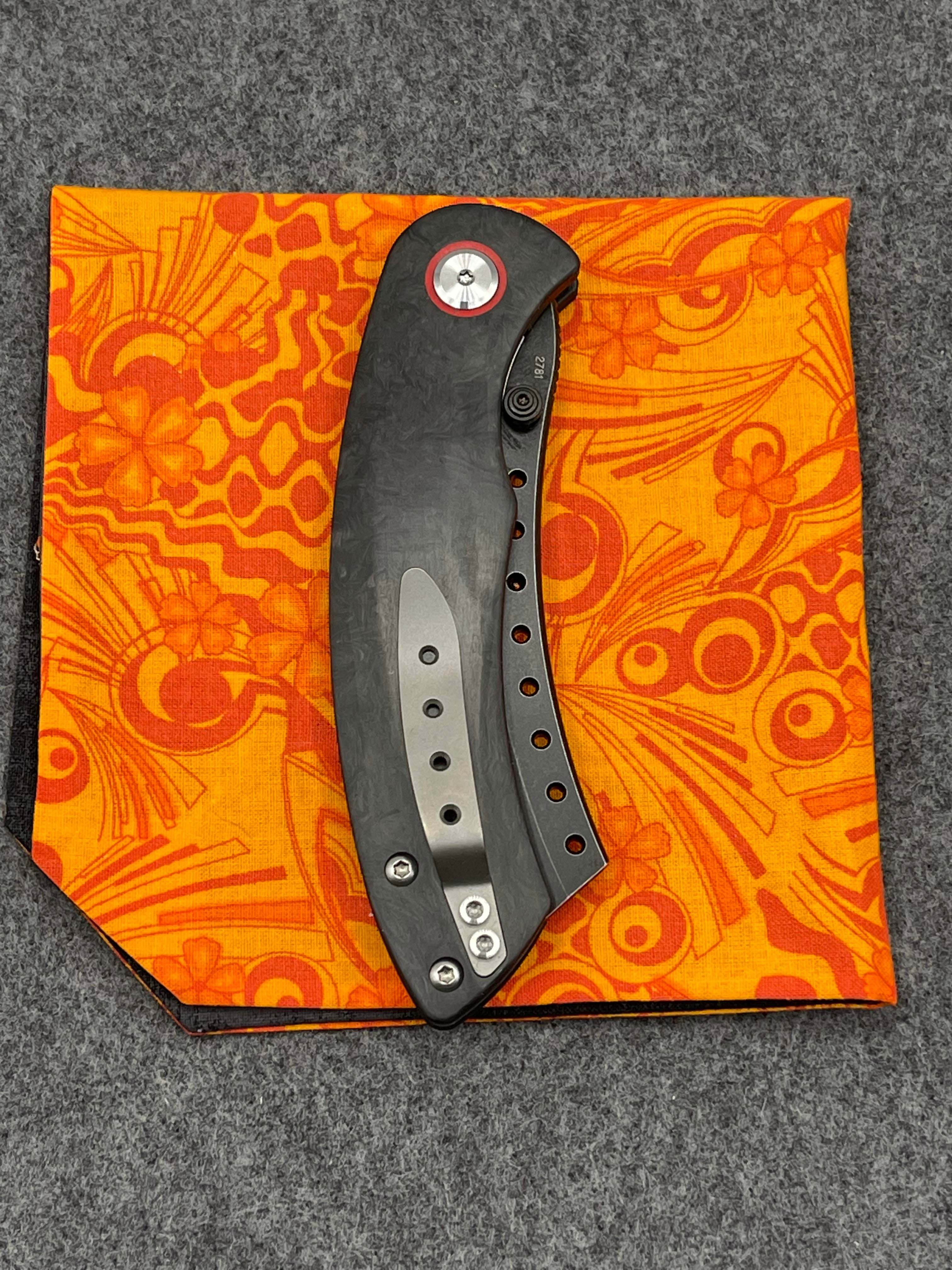 Red Horse Knife Works Hell Razor Marbled Carbon Fiber