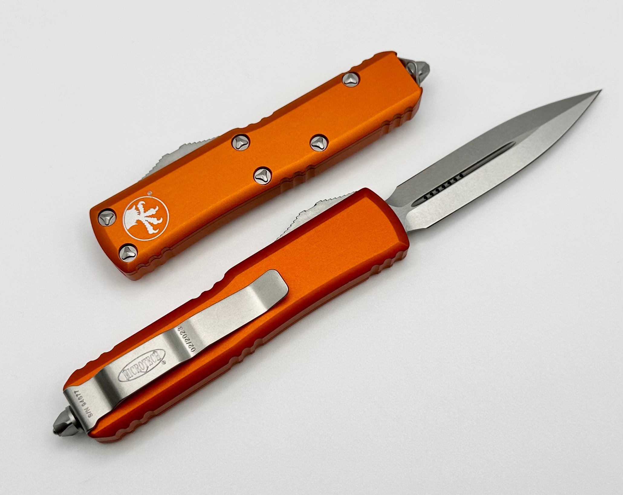 Microtech UTX-85 Double Edge Stonewash Standard & Orange 232-10OR