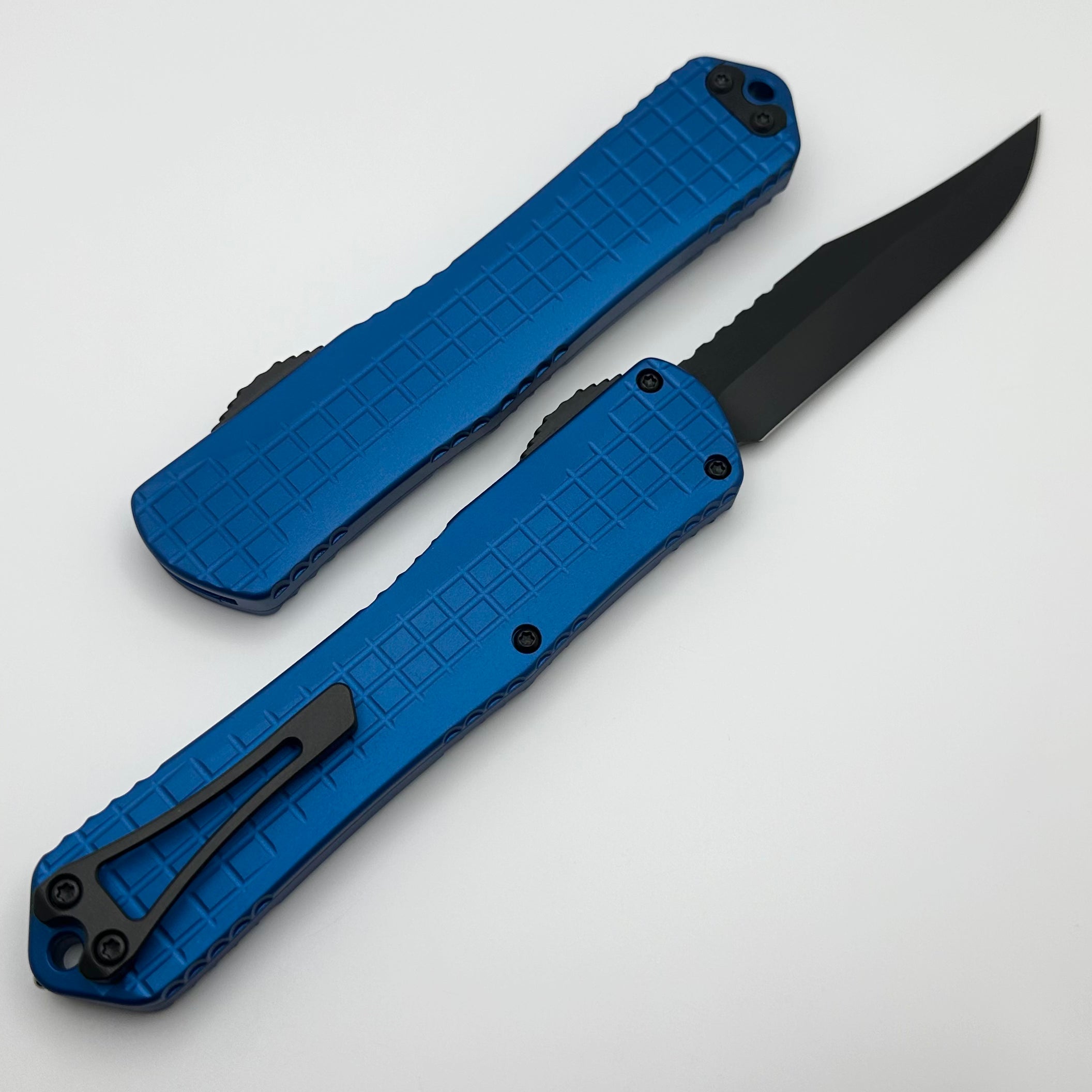 Heretic Knives Manticore X Blue Frag Handle & DLC Bowie MagnaCut H030BF-6A-BLU