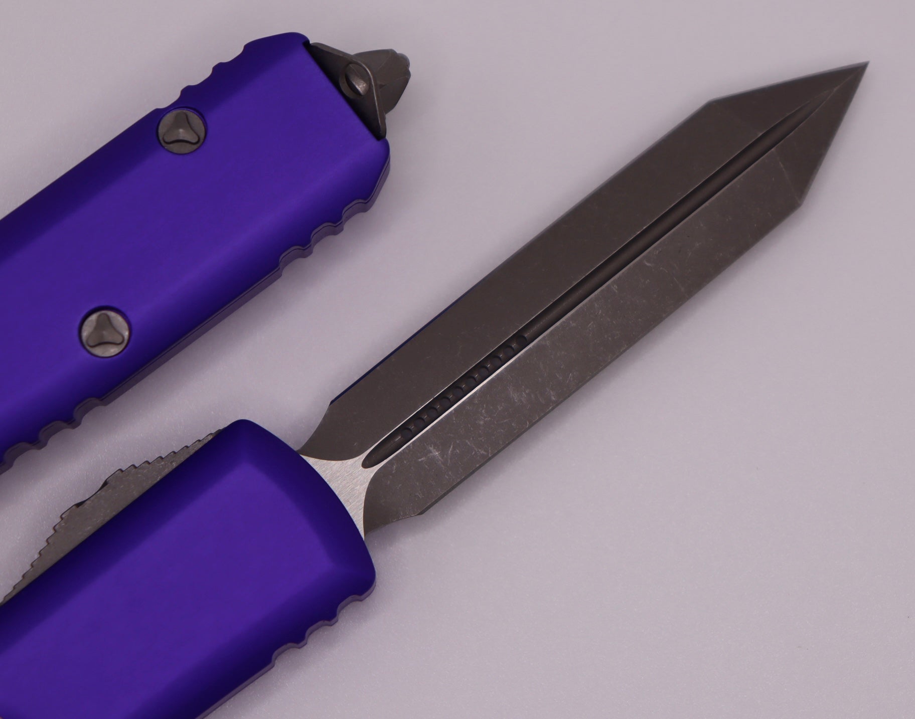 Microtech UTX-85 Spartan Apocalyptic Standard & Purple 230-10APPU