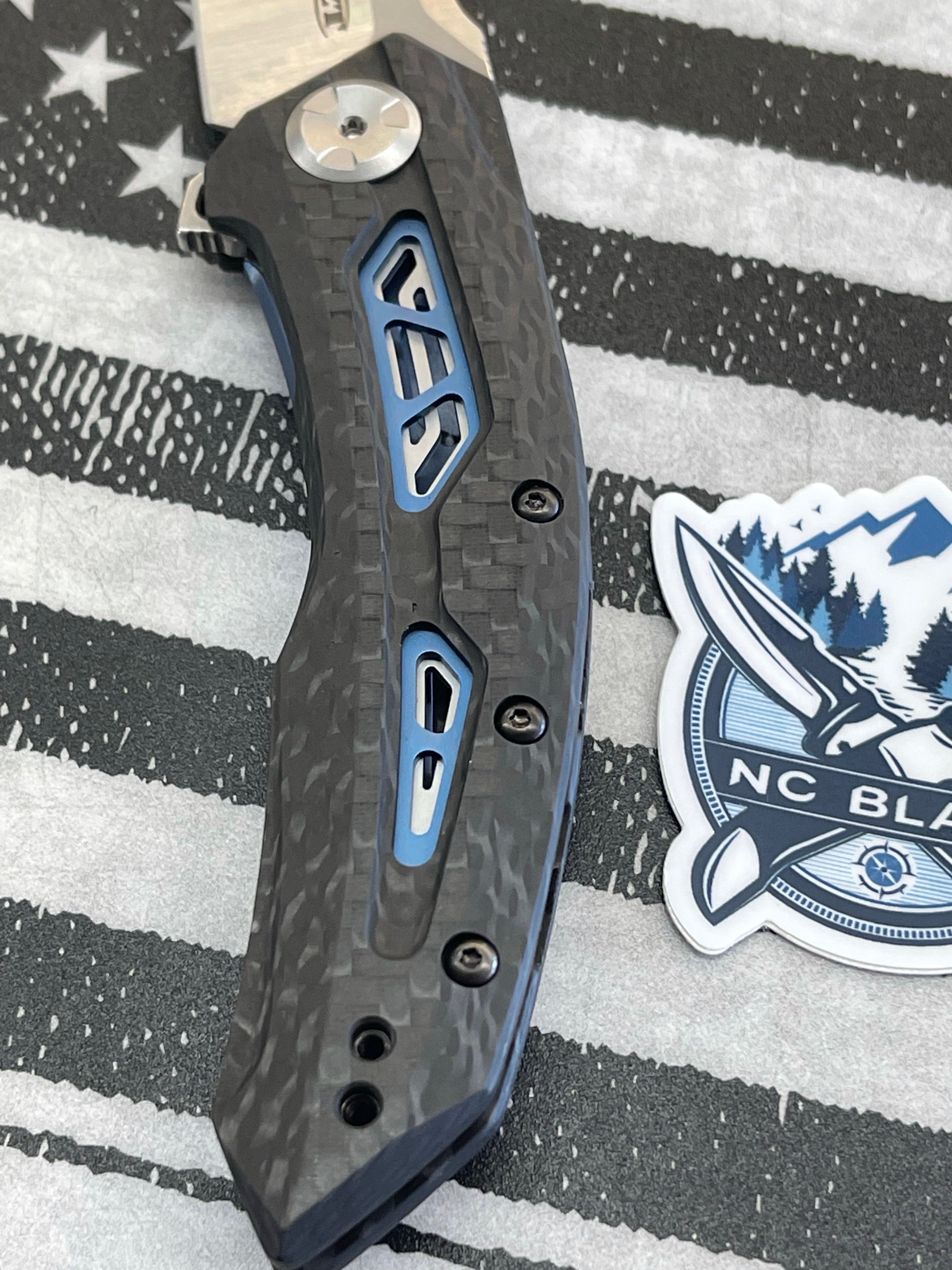 Zero Tolerance 0762 ZT0762 Carbon Fiber