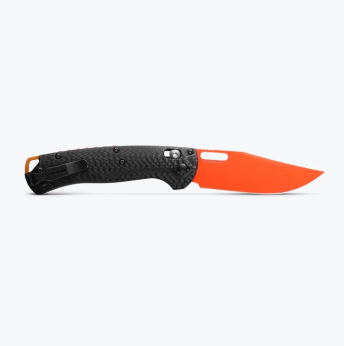 Benchmade Taggedout Carbon Fiber & Orange MagnaCut 15535OR-01