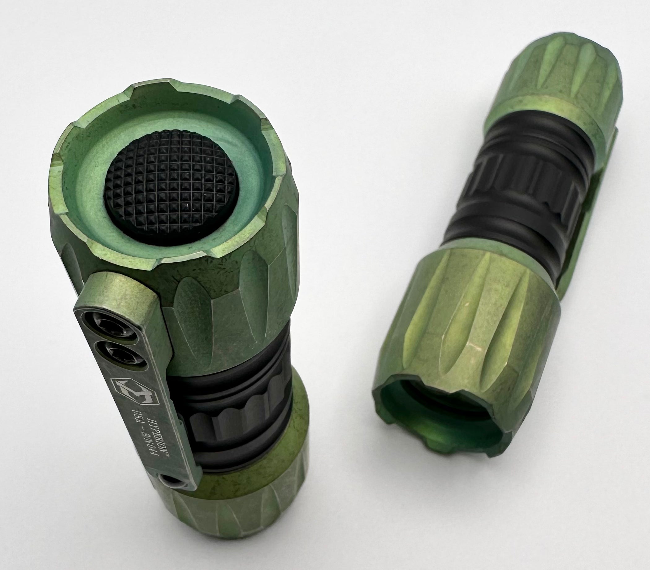 Heretic Knives Hyperion Flashlight Antique Green Titanium Ends/Pocket Clip w/ Black Aluminum Barrel