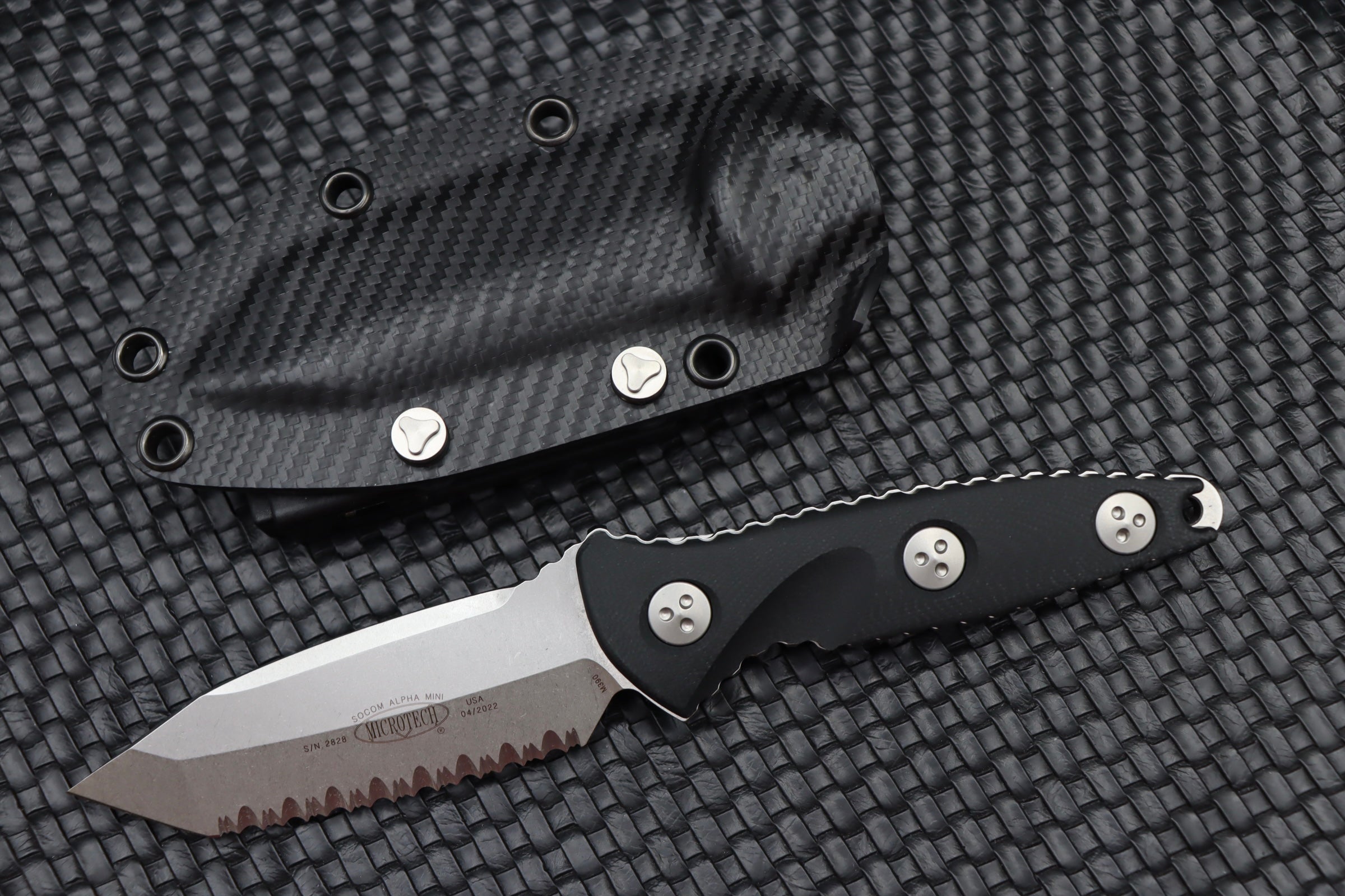 Microtech Socom Alpha Mini Tanto Stonewash Full Serrated 114M-12