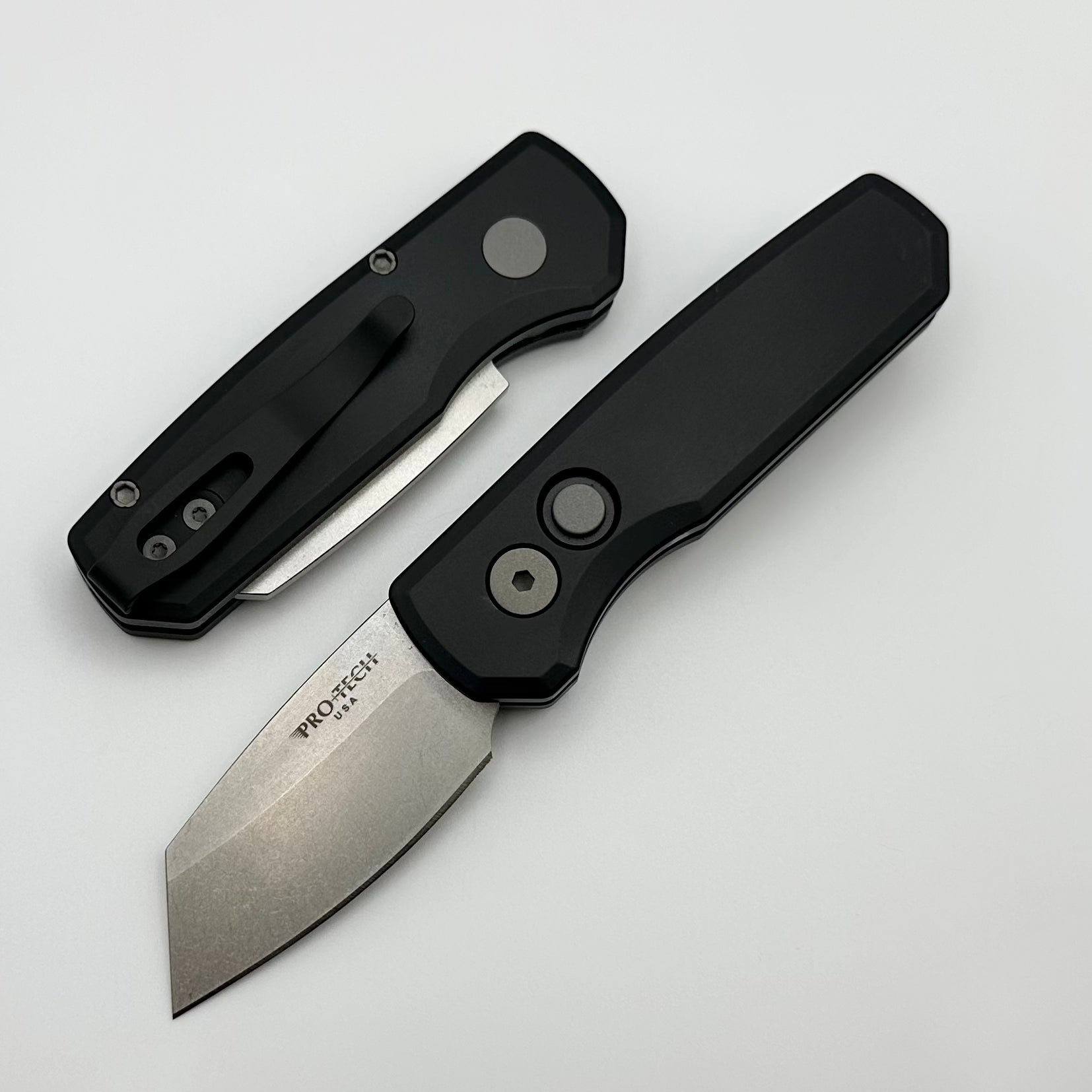 Pro-Tech Runt 5 w/ Black Handle & Stonewash 20CV R5201