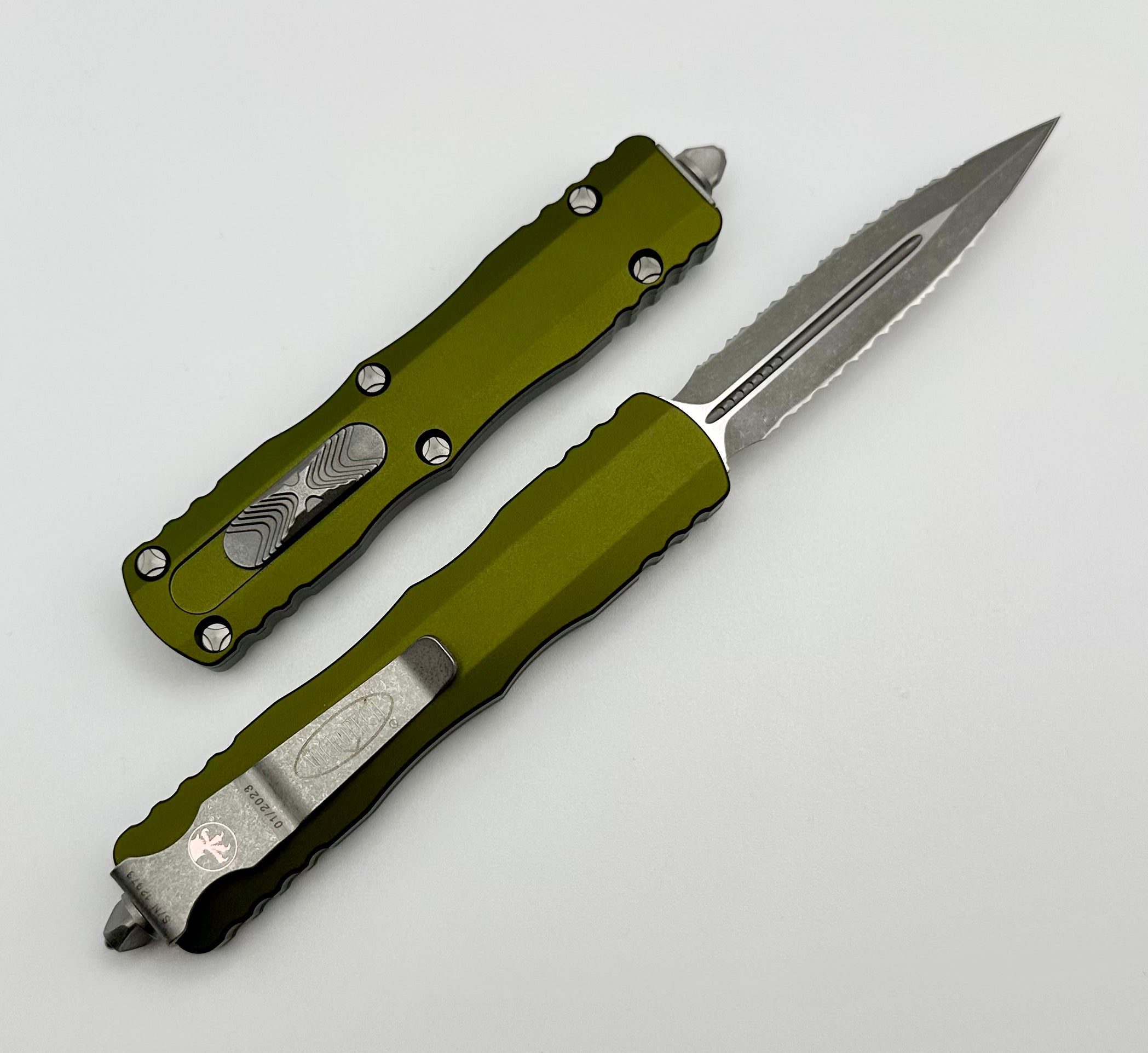 Microtech Dirac Double Edge Double Fully Serrated Apocalyptic & OD Green 225-D12APOD