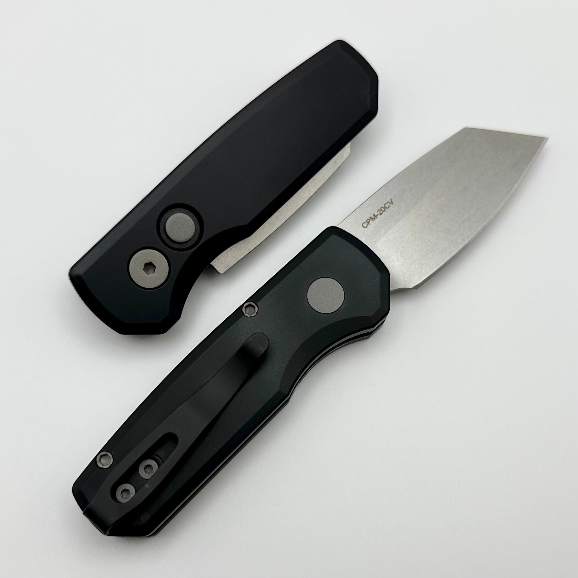 Pro-Tech Runt 5 w/ Black Handle & Stonewash 20CV R5201