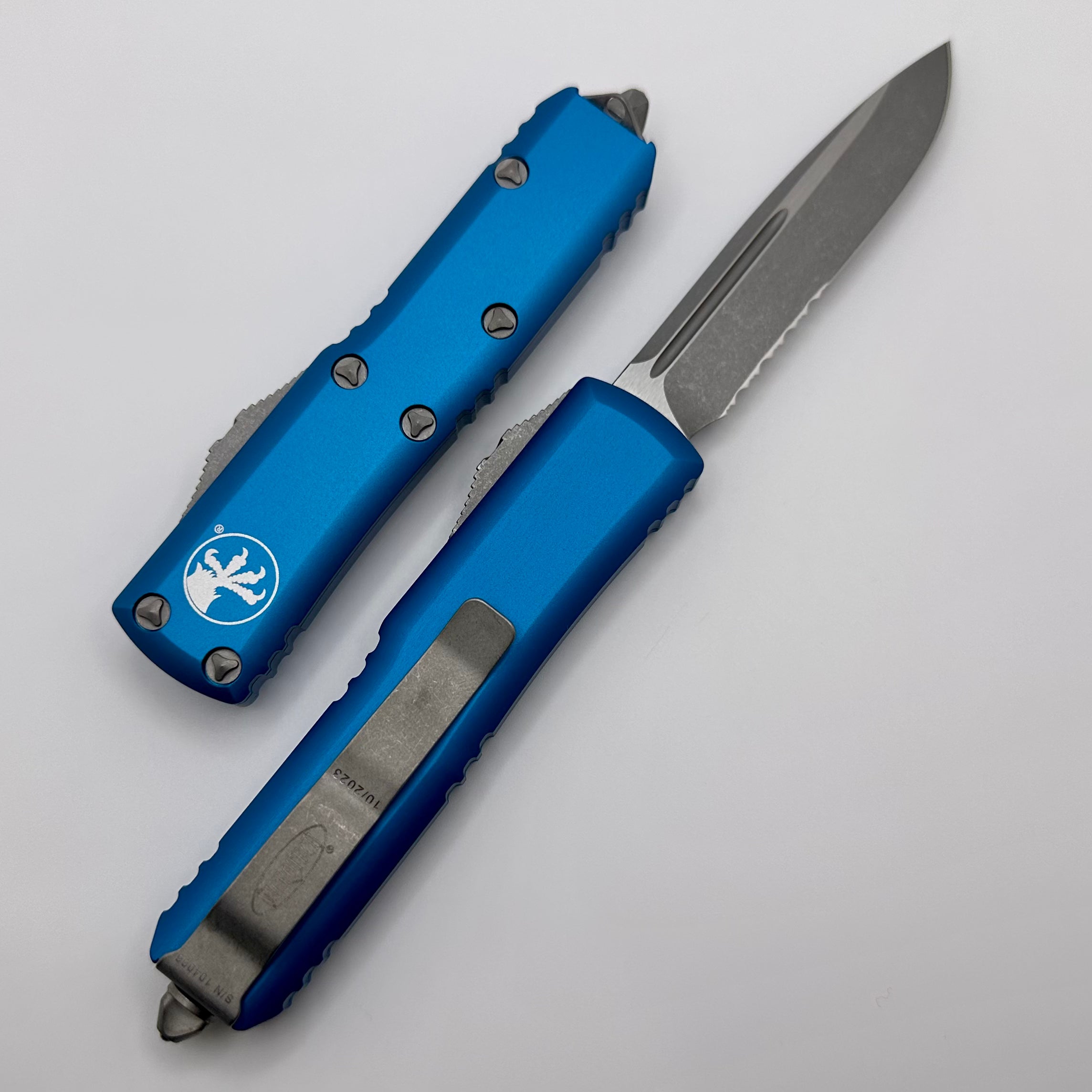 Microtech UTX-85 Single Edge Partial Serrated Apocalyptic Standard & Blue 231-11APBL