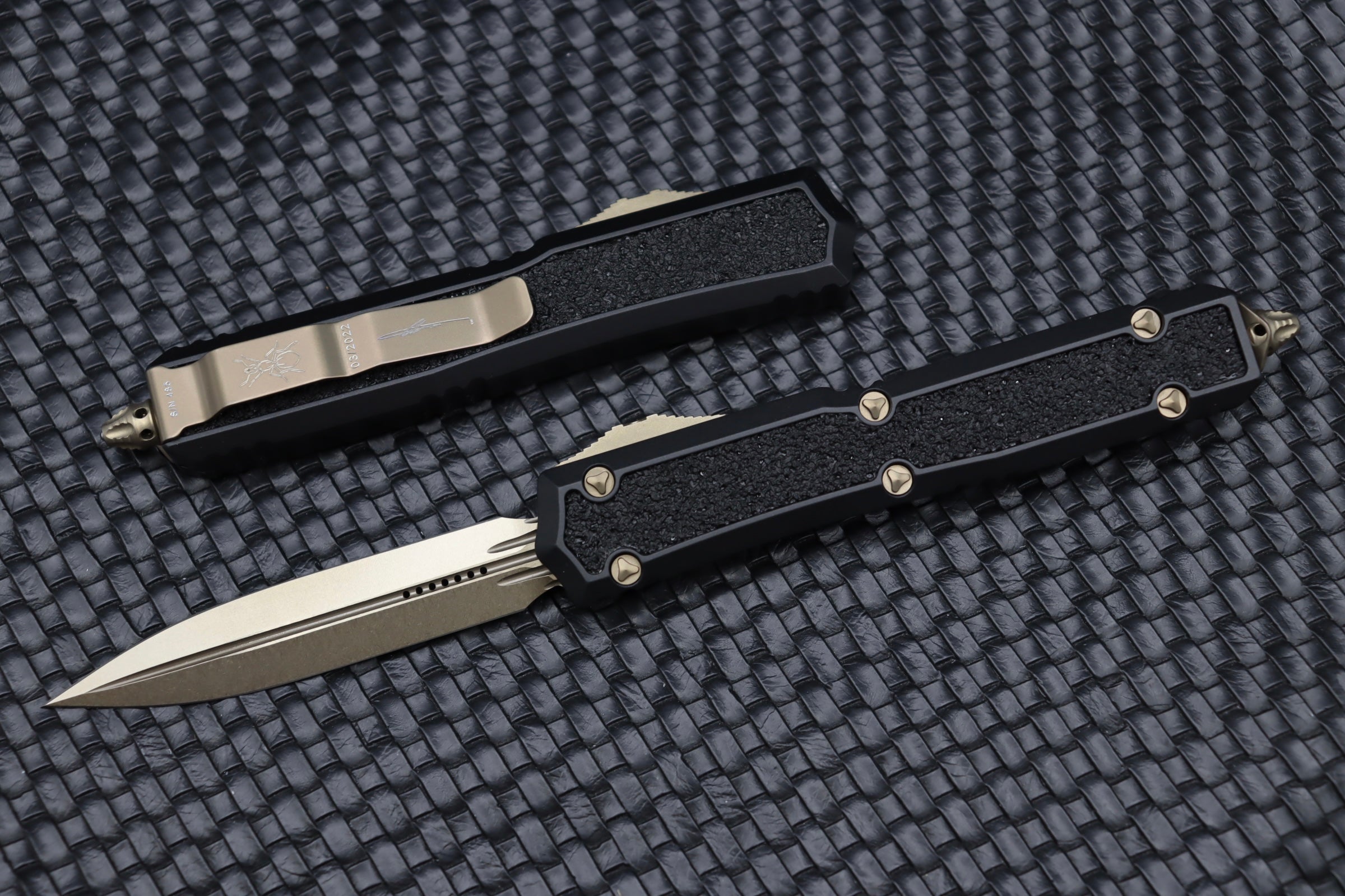 Microtech Makora Double Edge Bronze Standard & Black 206-13S