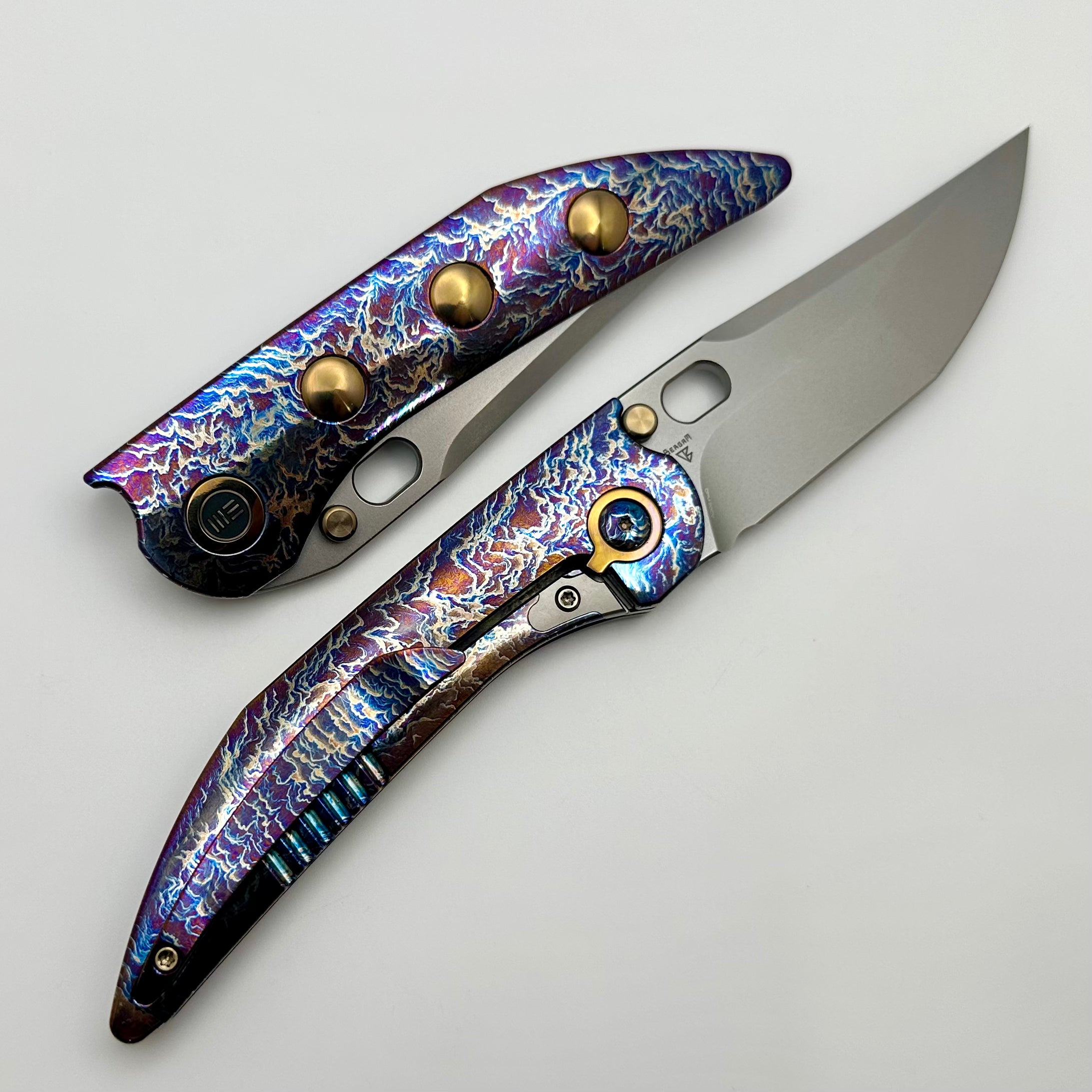 We Knife Attor Flamed Titanium Integral Handle w/ Polished Bead Blasted 20CV WE23037-2