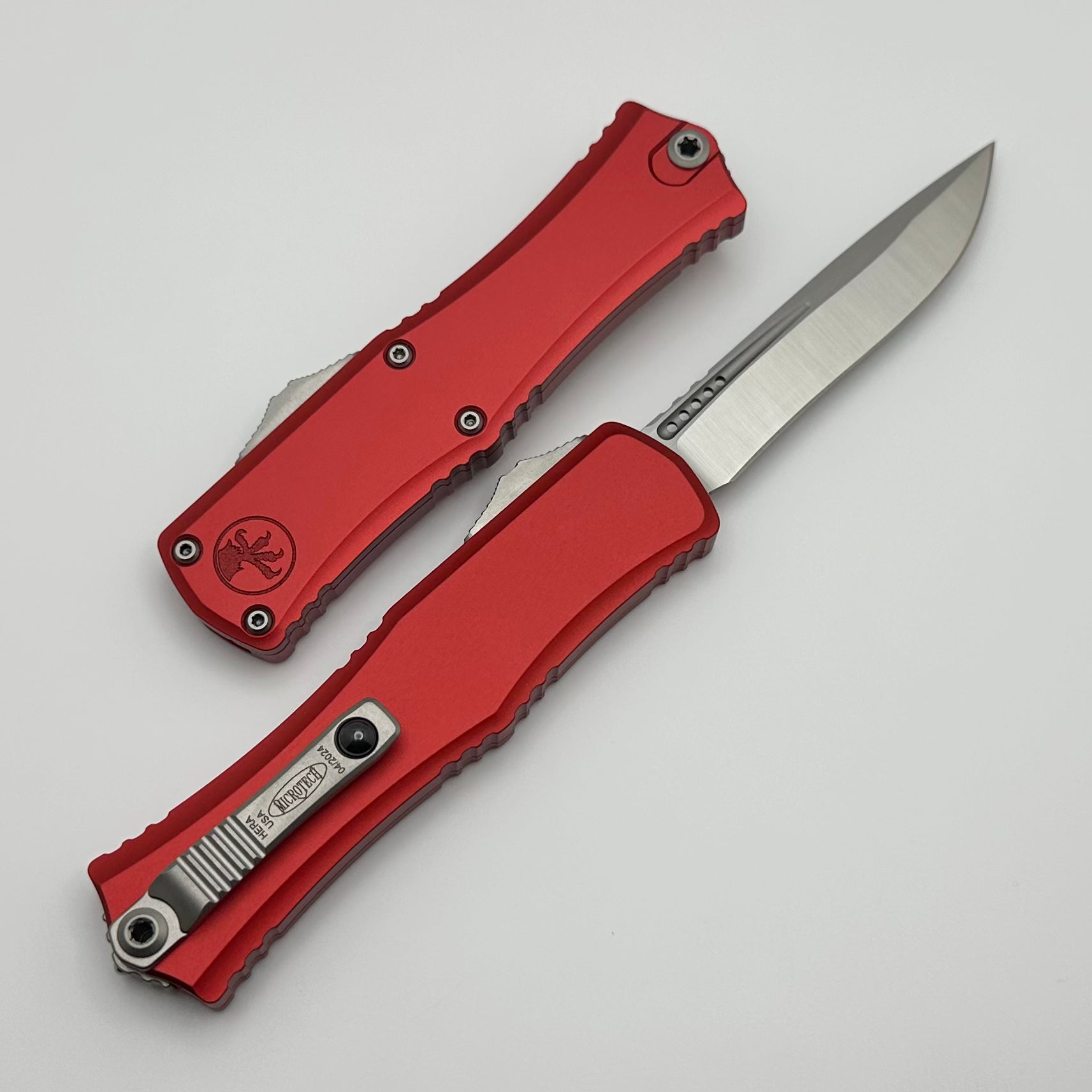 Microtech Knives Mini Hera Satin Recurve M390MK w/ Red Handle 1705M-4RD