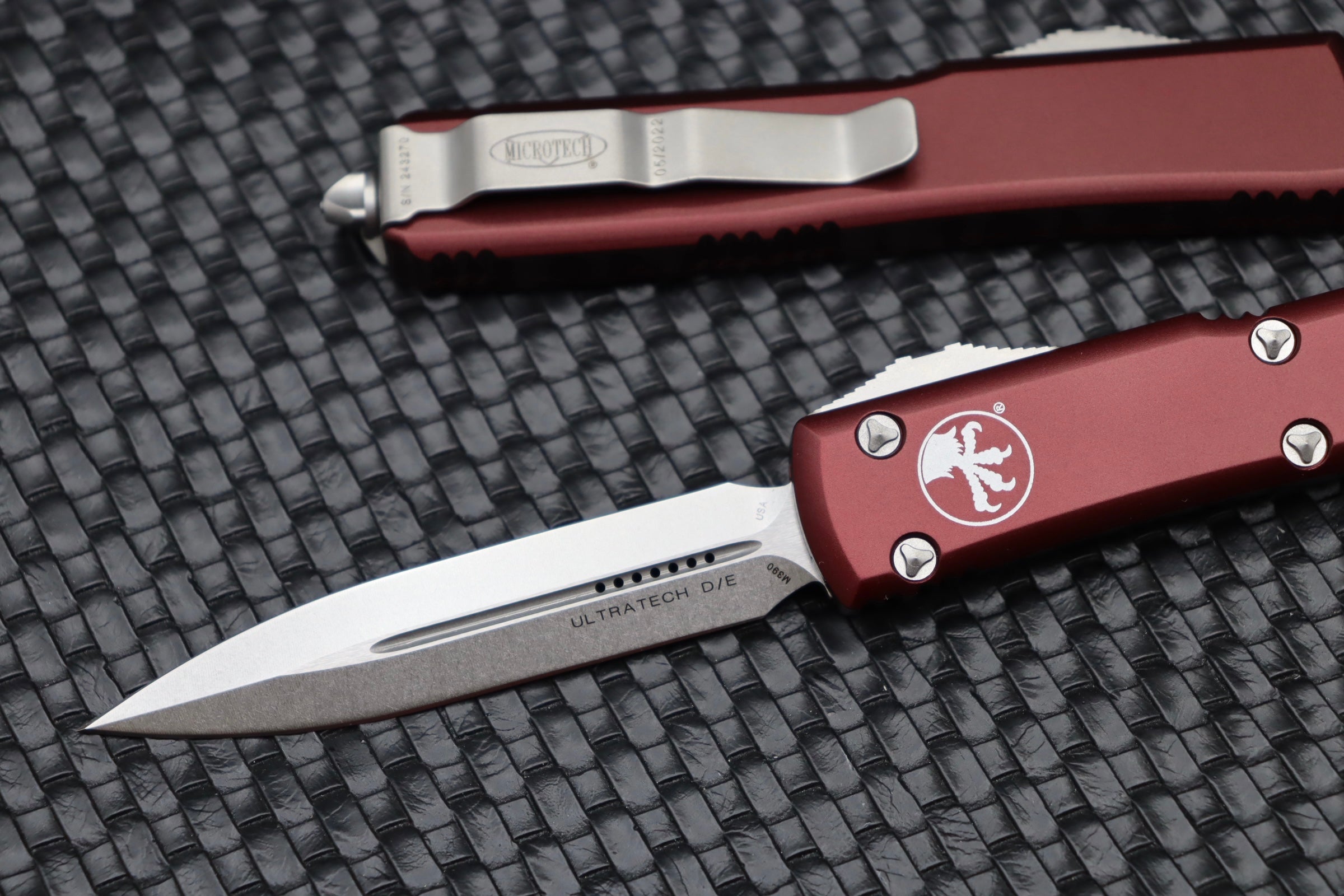 Microtech Ultratech D/E Stonewash Standard & Merlot 122-10MR