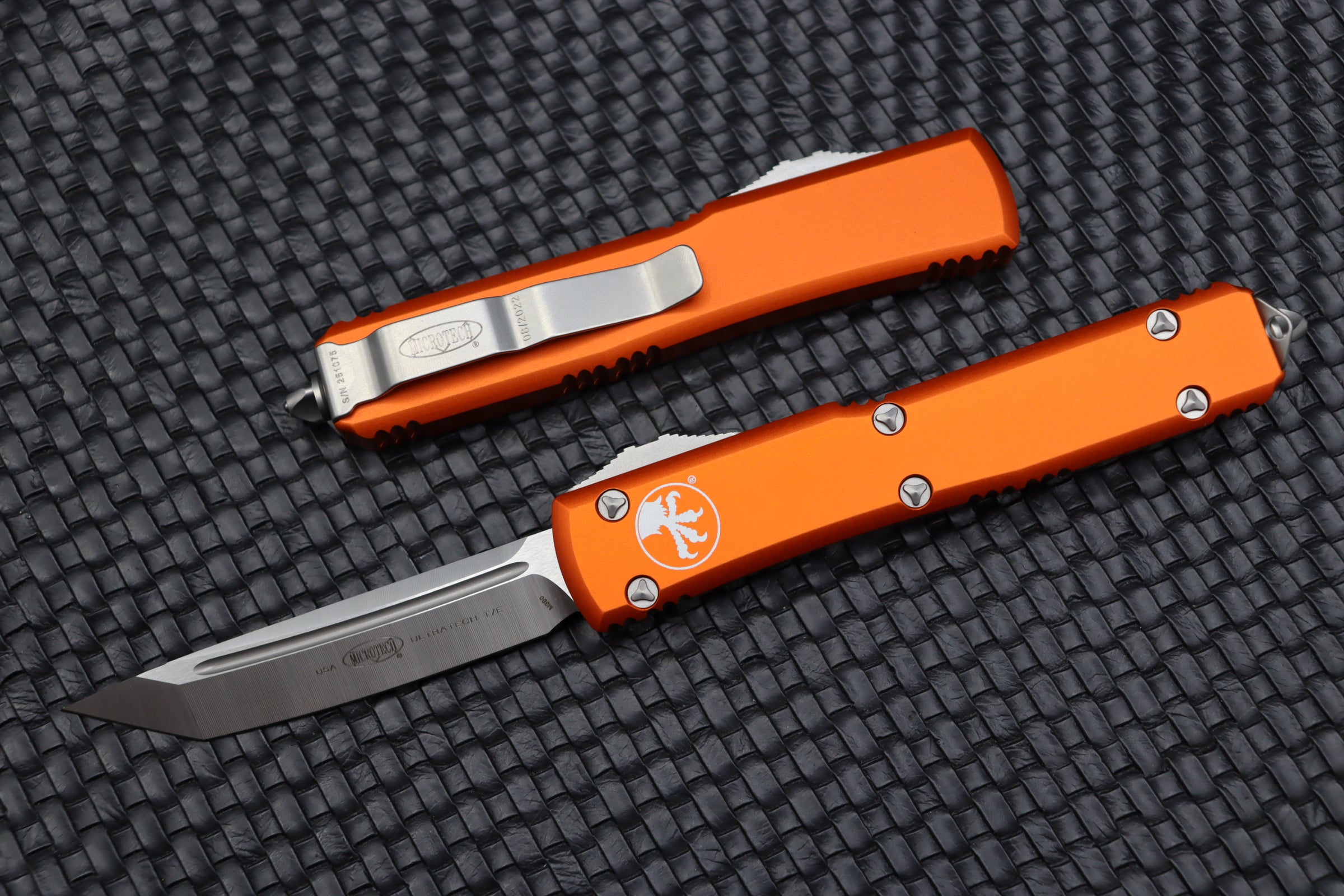 Microtech Ultratech Tanto Satin Standard & Orange 123-4OR