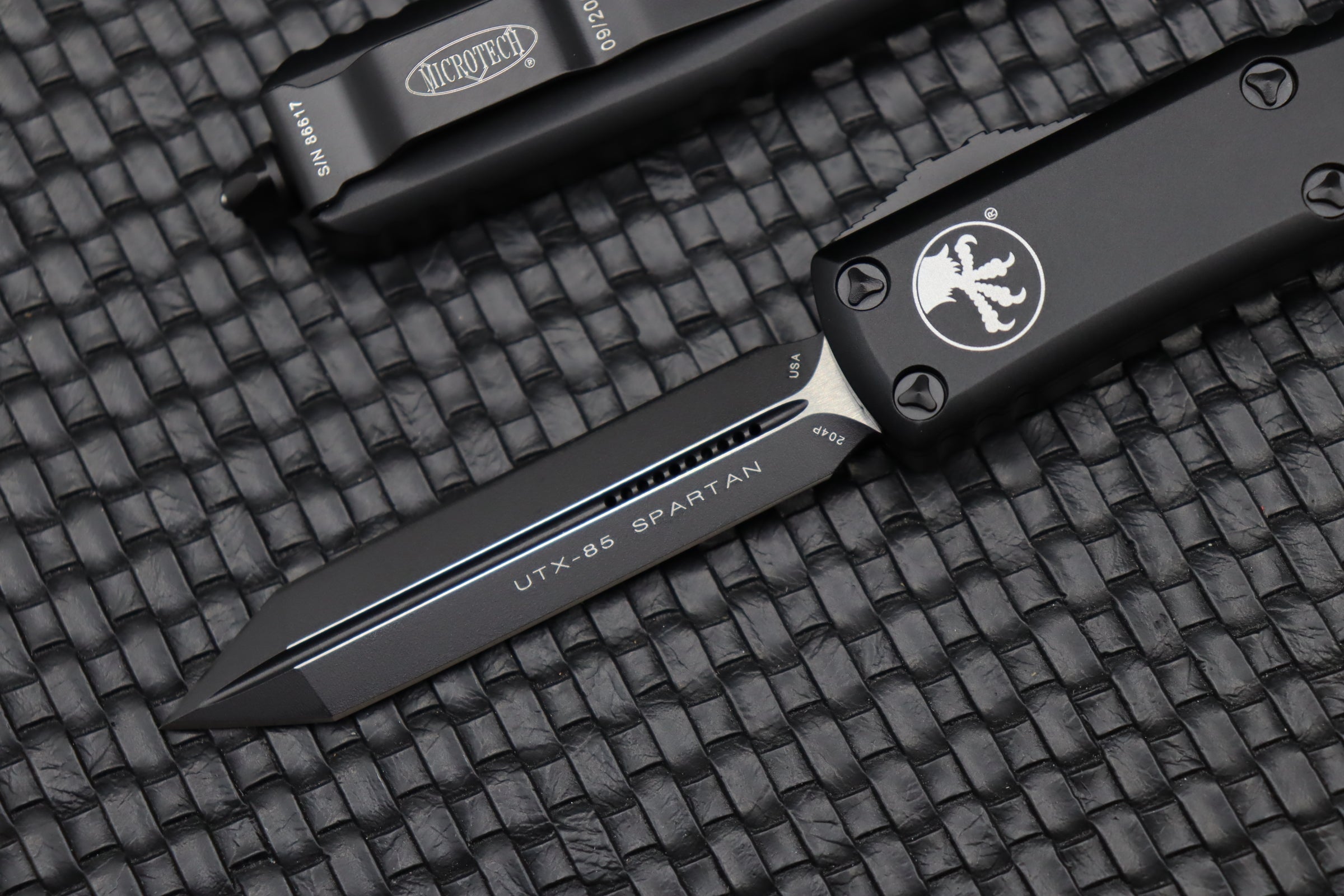 Microtech UTX-85 Spartan Black Tactical 230-1T