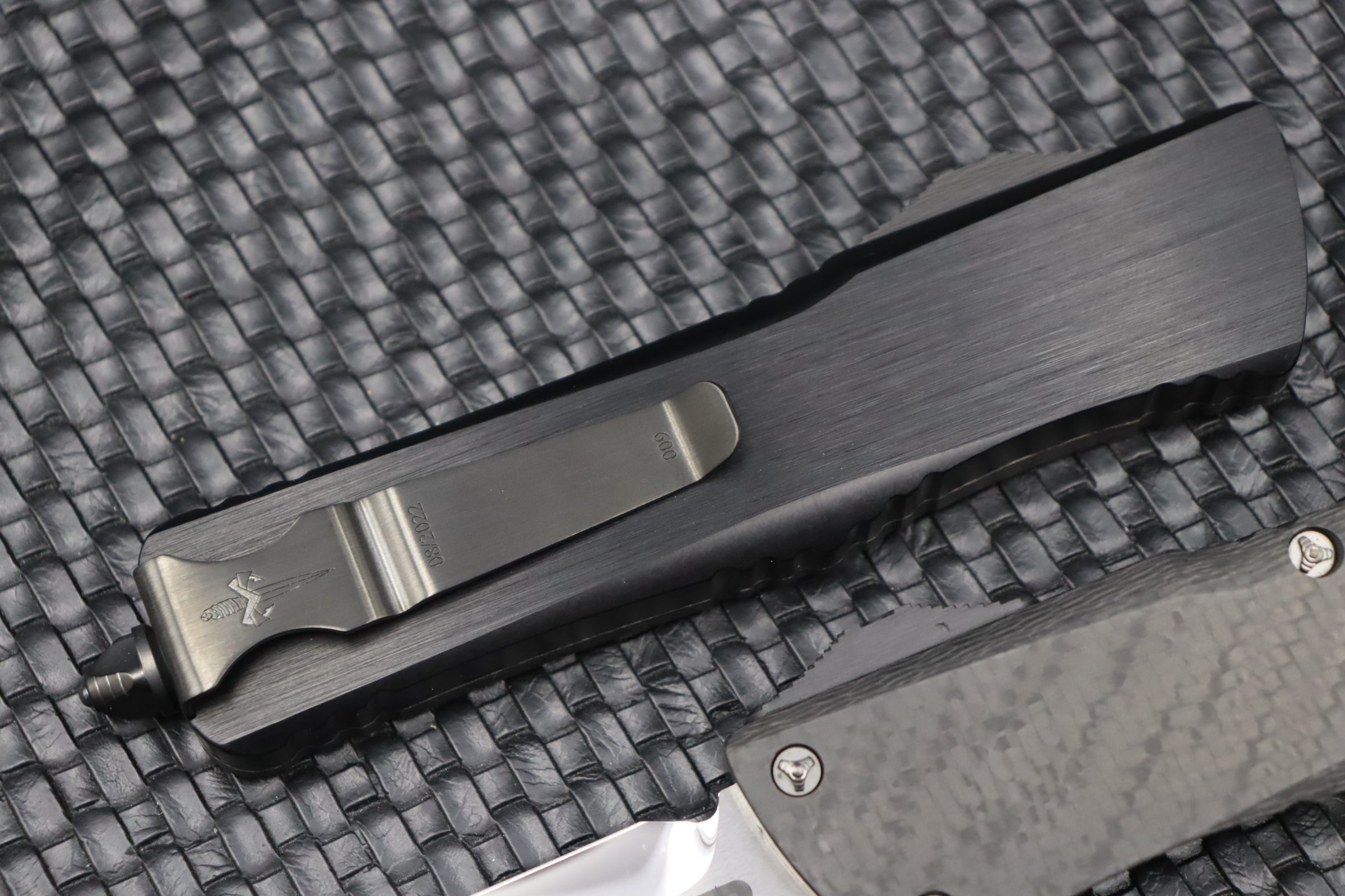 Marfione Custom Knives Combat Troodon D/E Mirror Polish w/ Carbon Fiber Inlays & Carbon fiber Top/Button w/ Hefted Black Handle & DLC Ringed Hardware