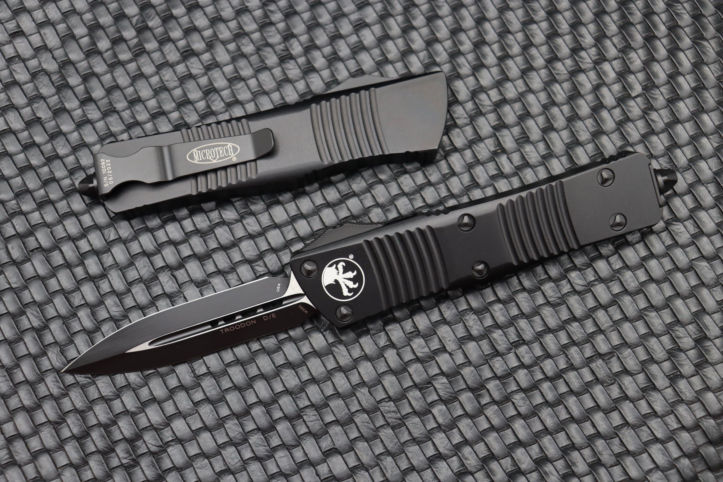 Microtech Troodon Double Edge Black Tactical Standard 138-1T