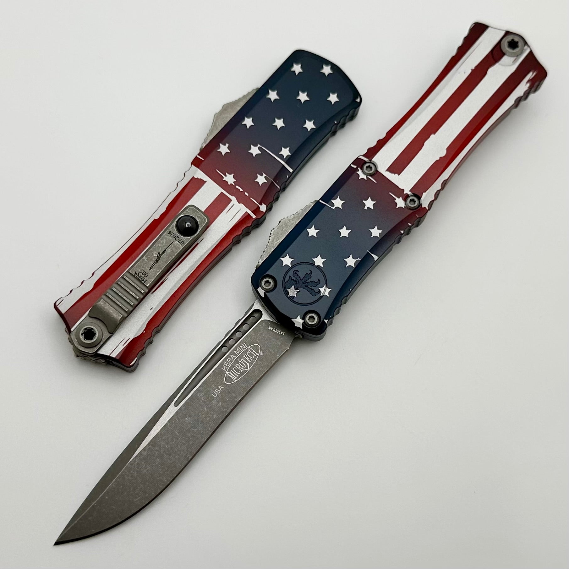 Microtech Knives Hera II Mini USA Flag Apocalyptic Recurve M390MK Signature Series 1705M-10FLAGS