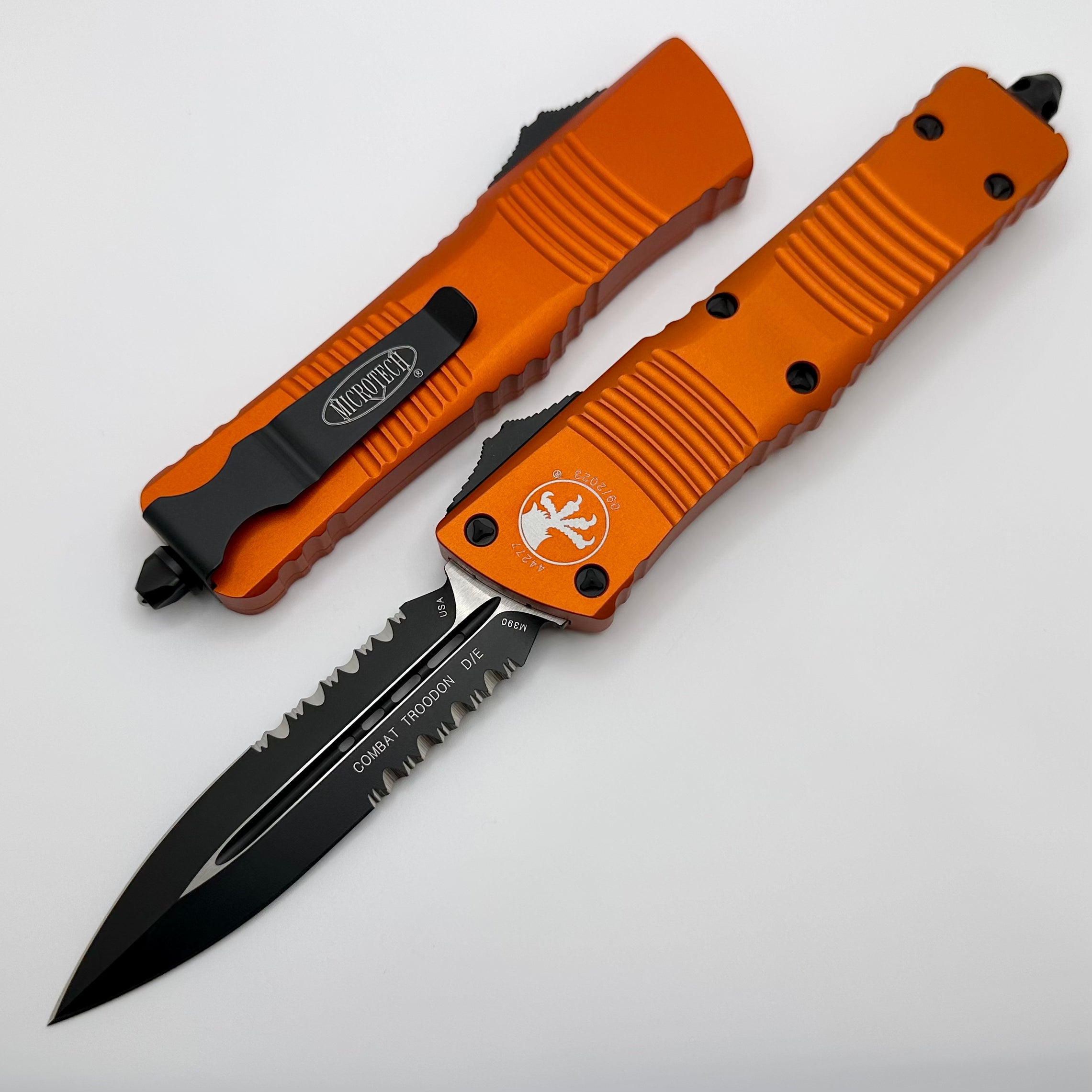 Microtech Combat Troodon D/E Black Partial Serrated & Orange 142-2OR