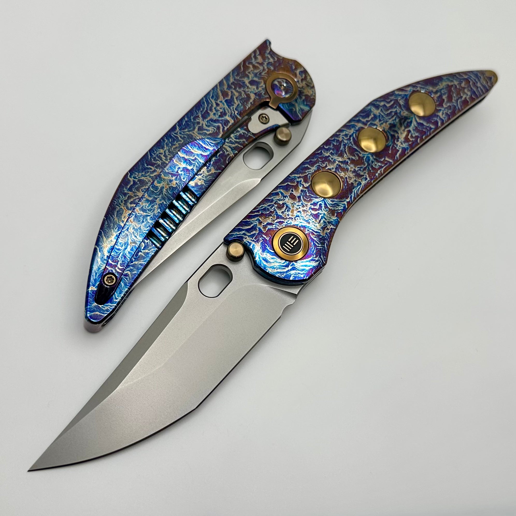 We Knife Attor Flamed Titanium Integral Handle w/ Polished Bead Blasted 20CV WE23037-2