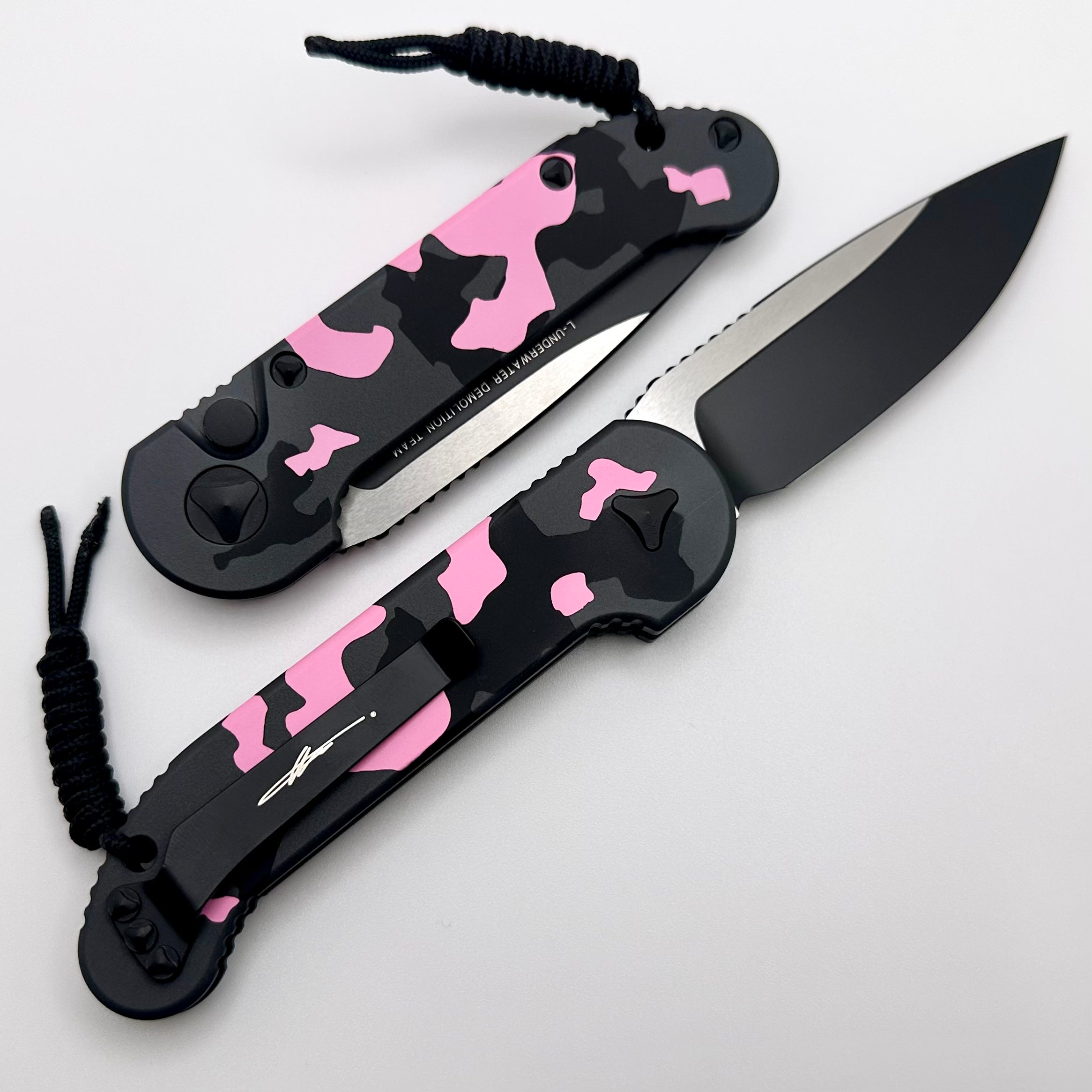 Microtech L.U.D.T Smooth Pink Camo Handle & Two Tone Black 135S-1PKCS