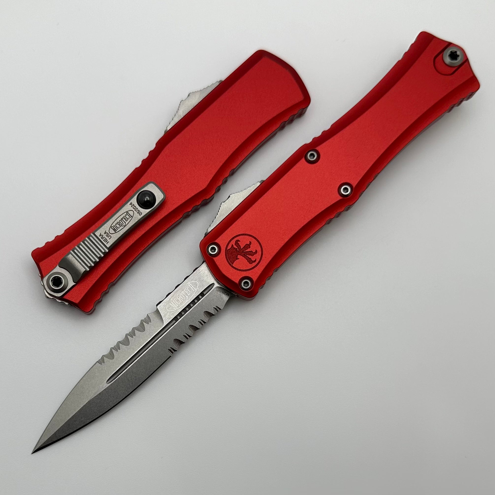 Microtech Knives Mini Hera Partial Serrated Stonewash Bayonet M390MK w/ Red Handle 1701M-11RD