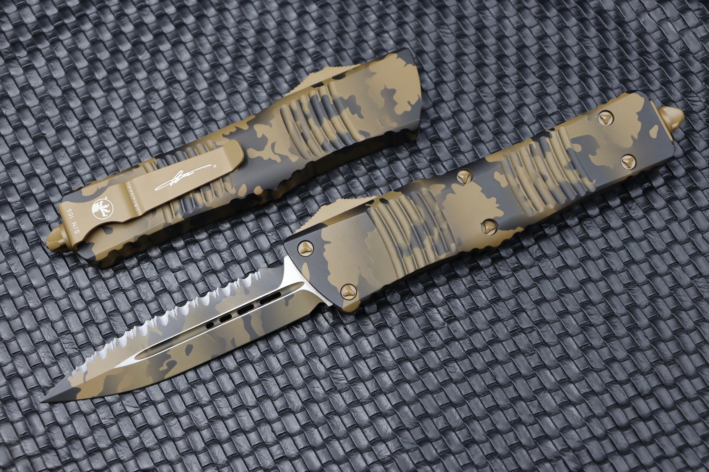 Microtech Combat Troodon Coyote Camo w/ Double Edge Full Serrated Camo  142-3CCS