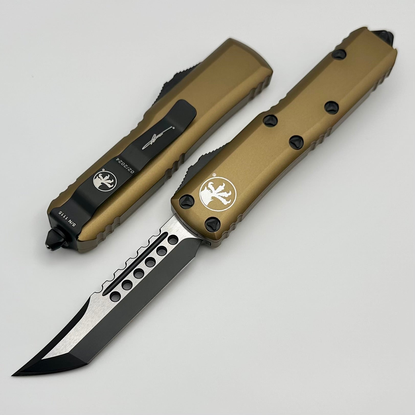 Microtech UTX-85 Hellhound Black & Tan 719-1TAS