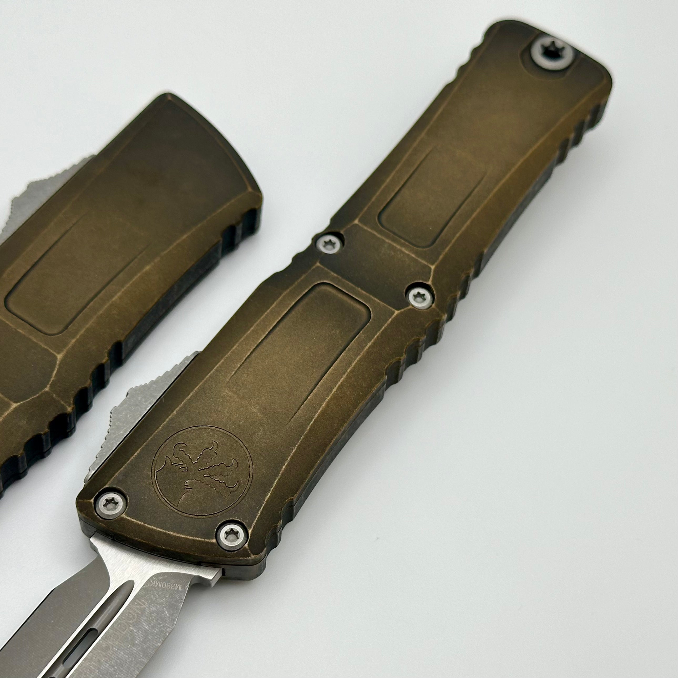 Microtech Knives Combat Troodon Gen III Apocalyptic Tan w/ Apocalyptic D/E 1142-10APTAAP