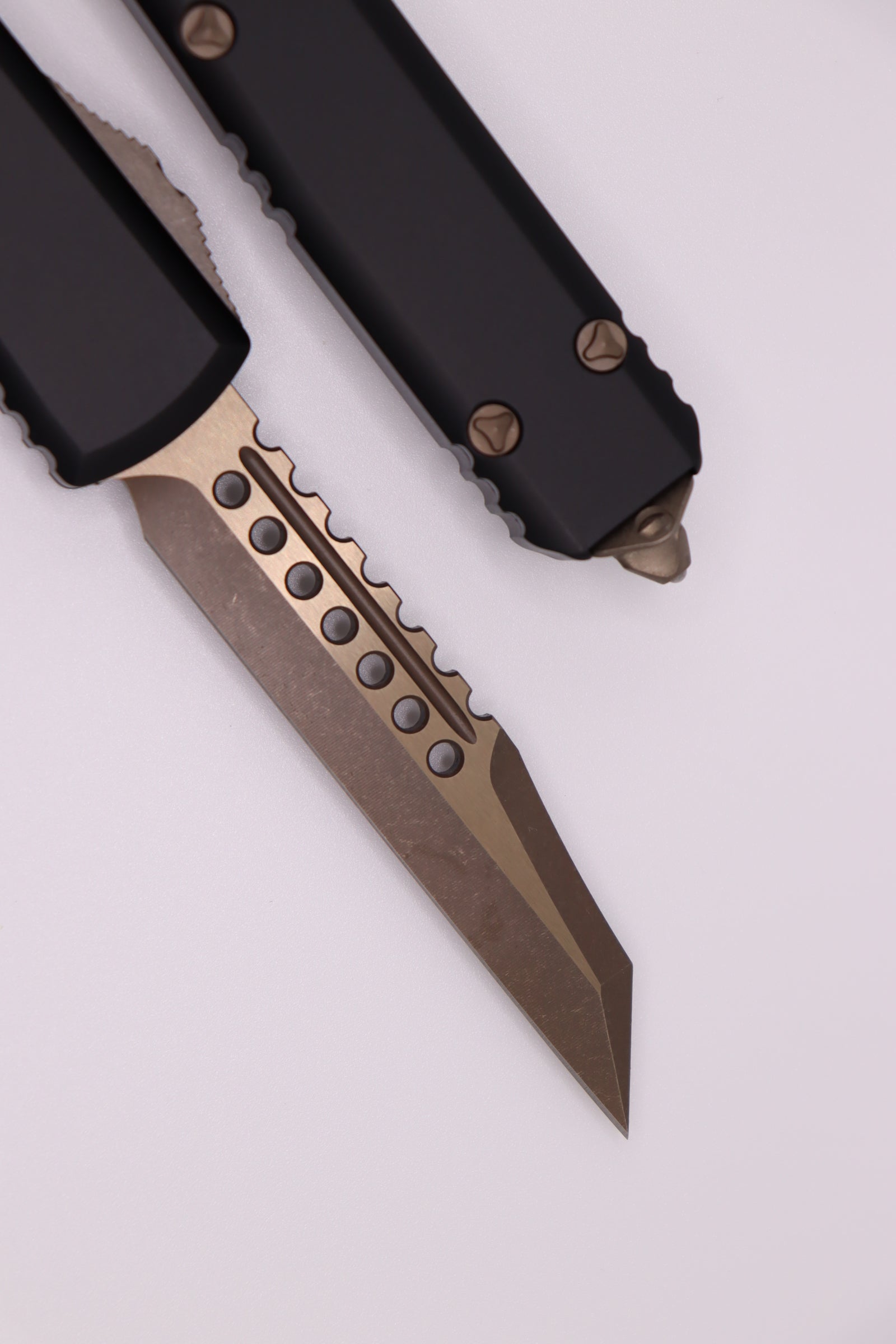 Microtech Ultratech Warhound Bronze Apocalyptic Standard & Black 119W-13APS