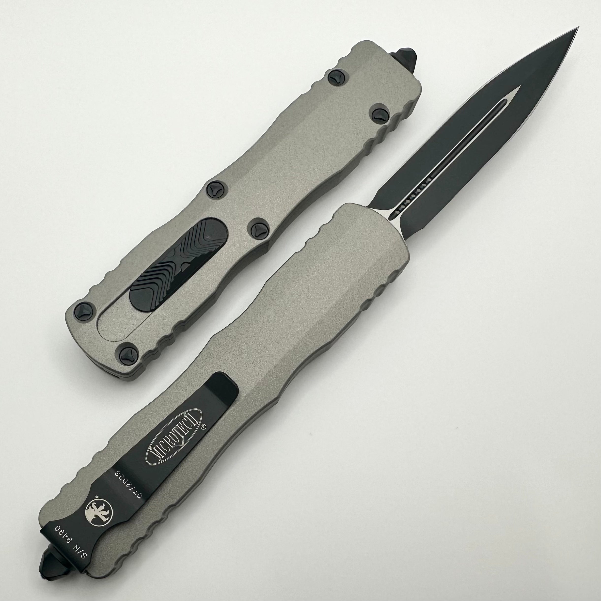 Microtech Dirac Delta Double Edge “Titanium Colored” Gray Standard 227-1TG