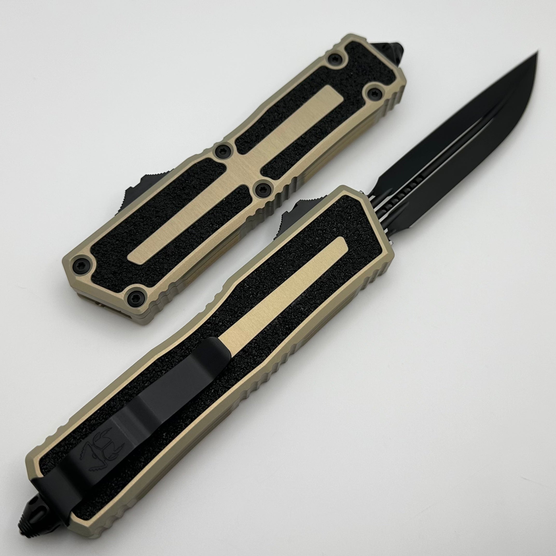 Microtech Scarab 2 Gen 3 Black D/E-S w/ Sand Handles 1180-1SN