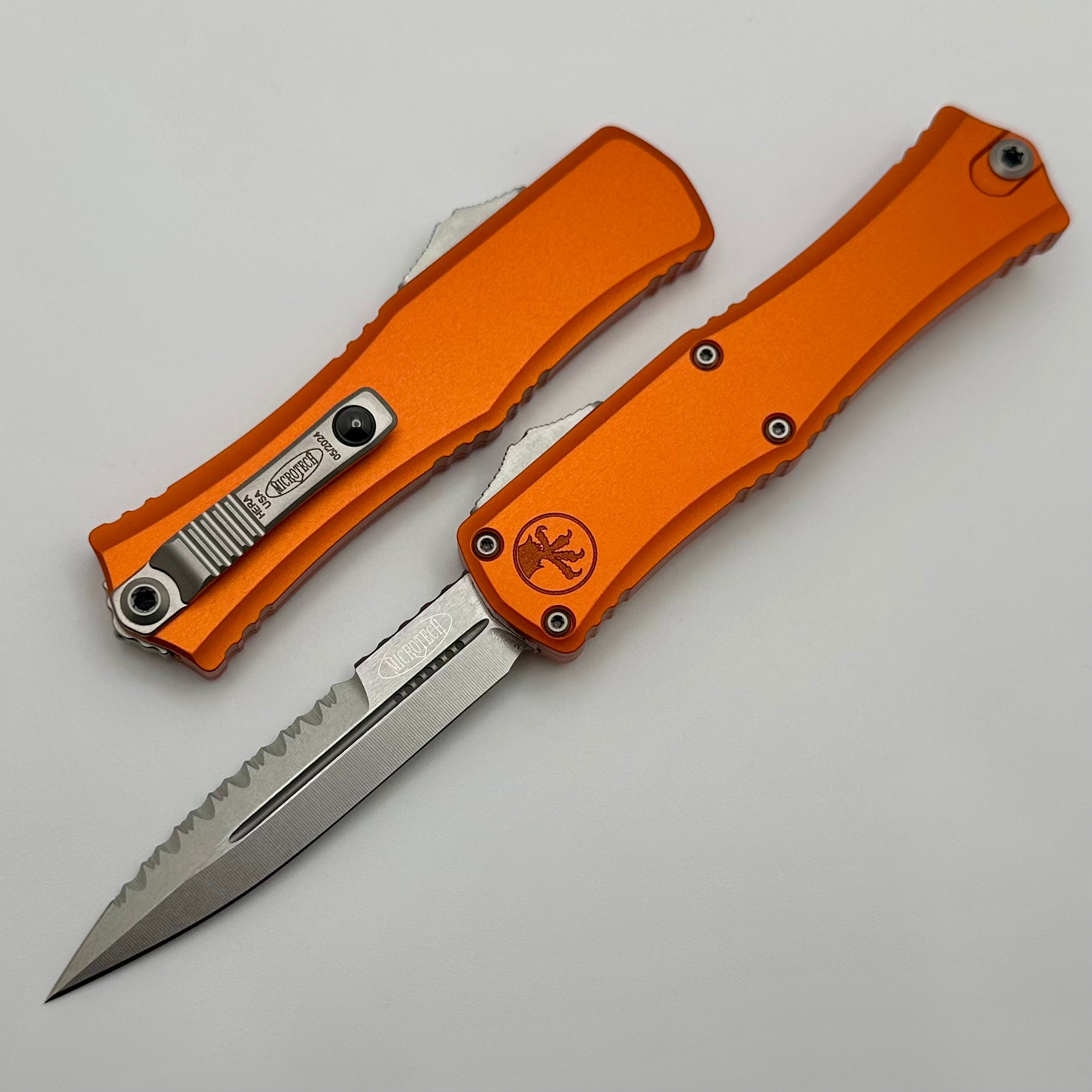 Microtech Knives Mini Hera Full Serrated Stonewash Bayonet M390MK w/ Orange Handle 1701M-12OR