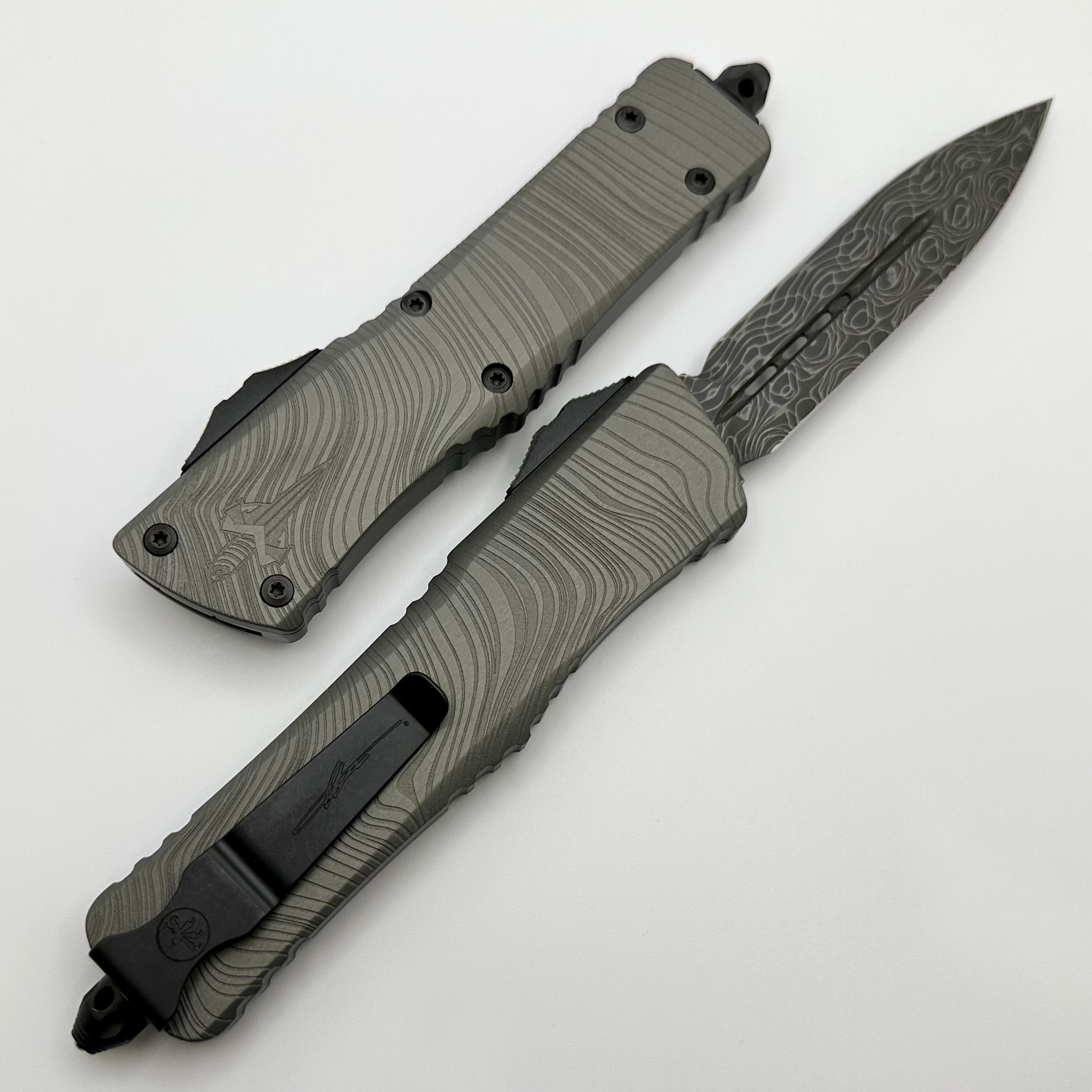 Microtech Combat Troodon Beskar w/ Damascus Double Edge Signature Series 142-16DLCBES