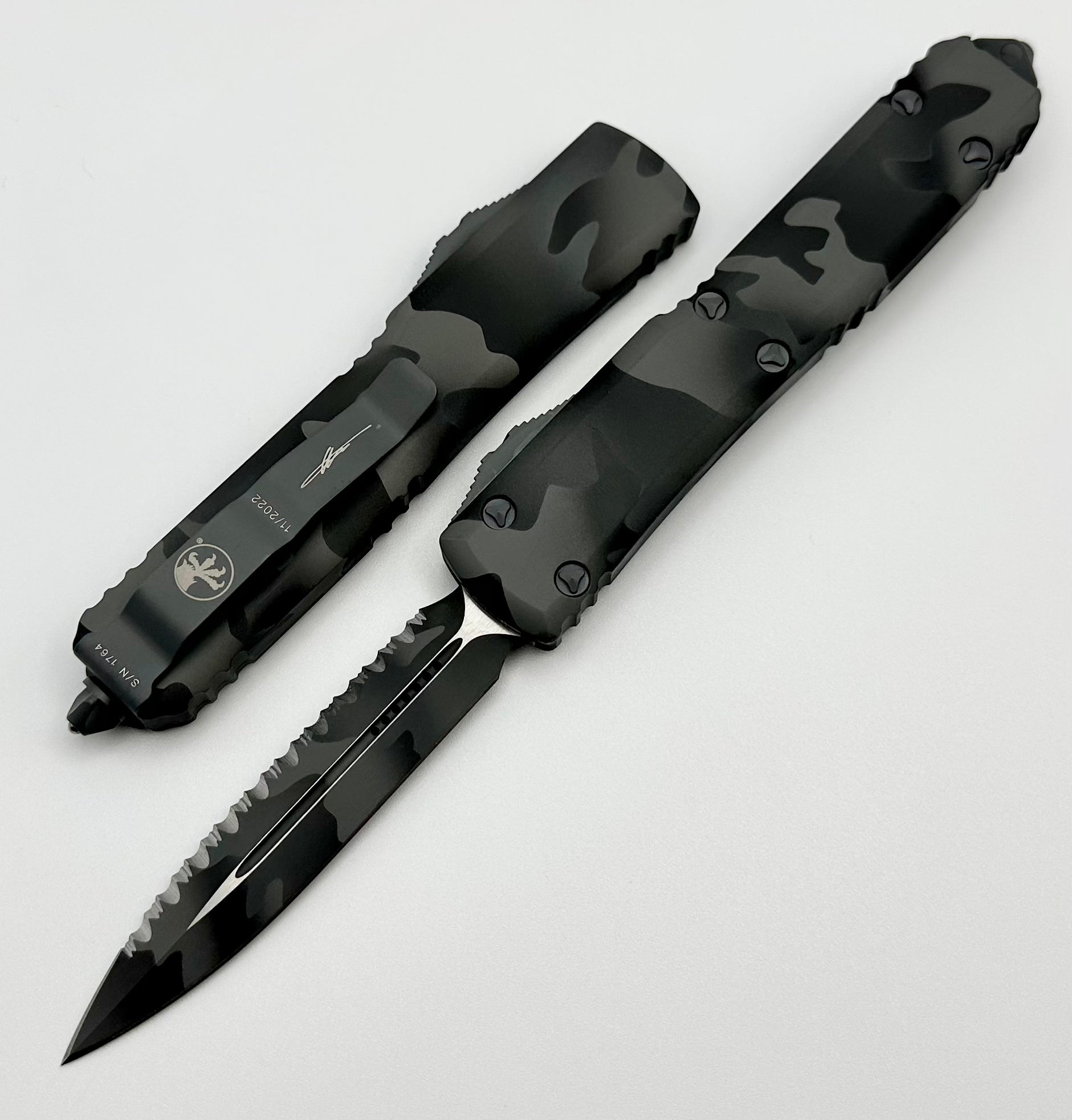 Microtech Ultratech Double Edge Full Serrated Urban Camo 122-3UCS