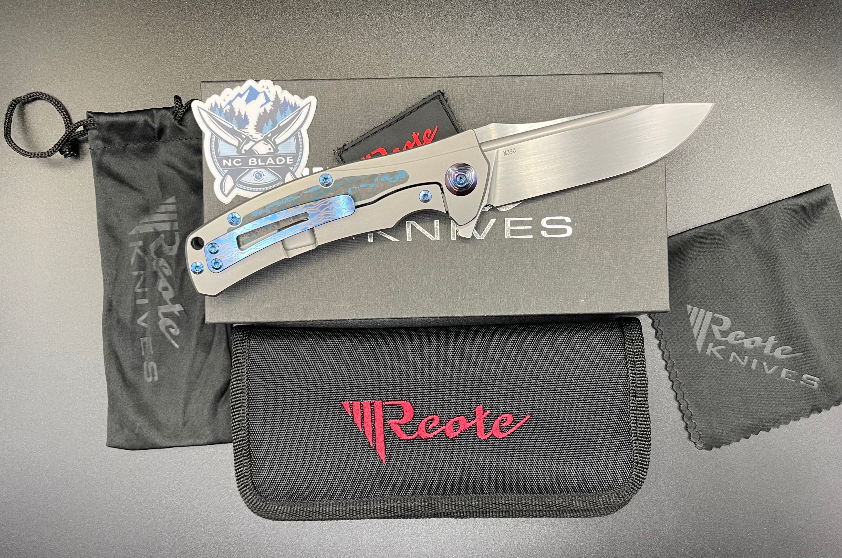 Reate Knives Horizon D Artic Storm Fat Carbon & Chad Nichols MokuTi Exclusive