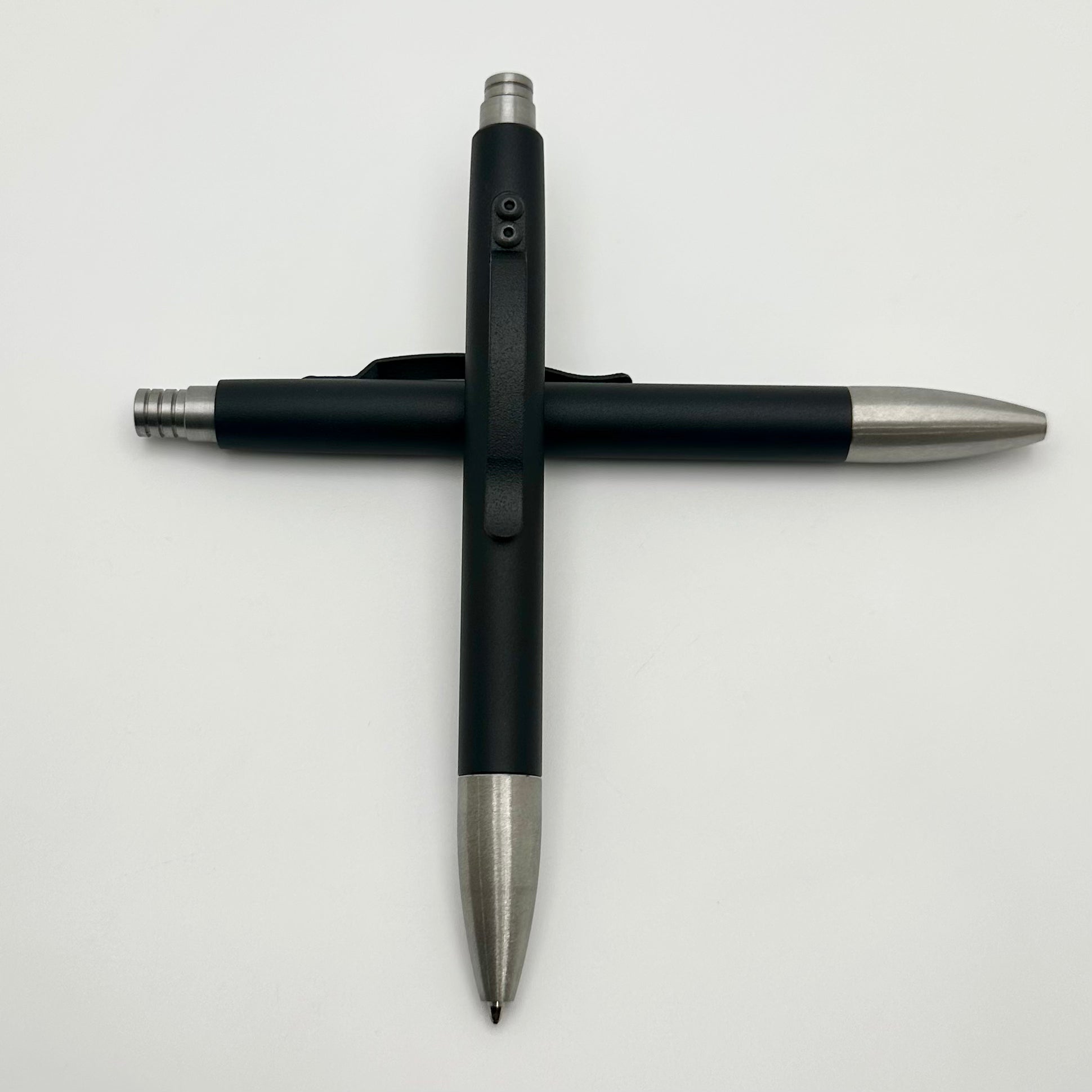 Tuff Writer Retro Click Pen w/ Black Aluminum Barrel Initiator Run