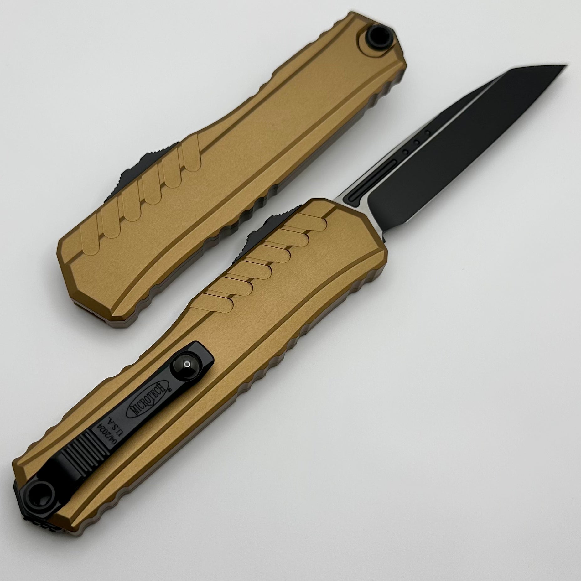 Microtech Cypher II Black S/E & Tan Handle 1241-1TA