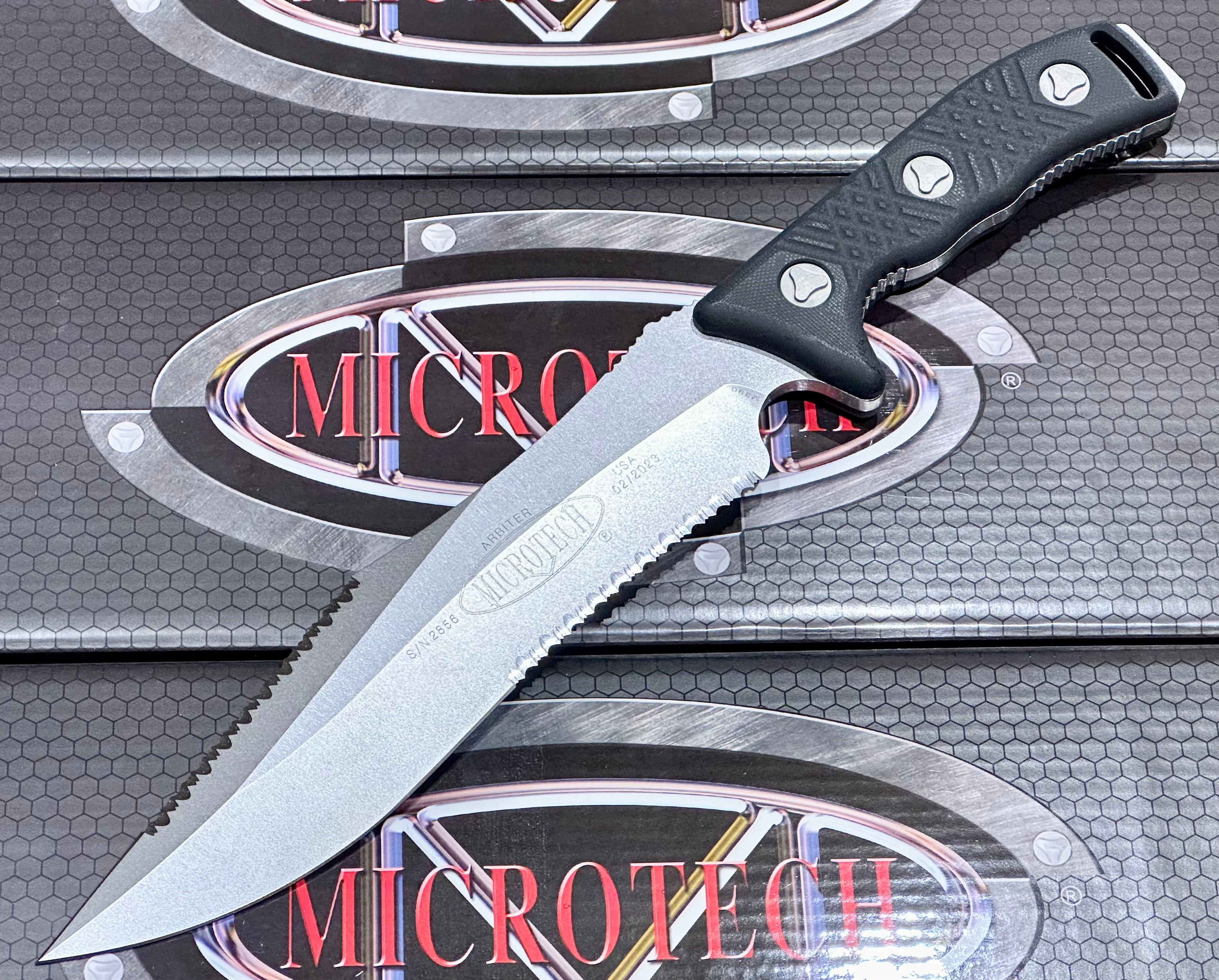 Microtech Arbiter Stonewash Standard Fixed Blade 104-12