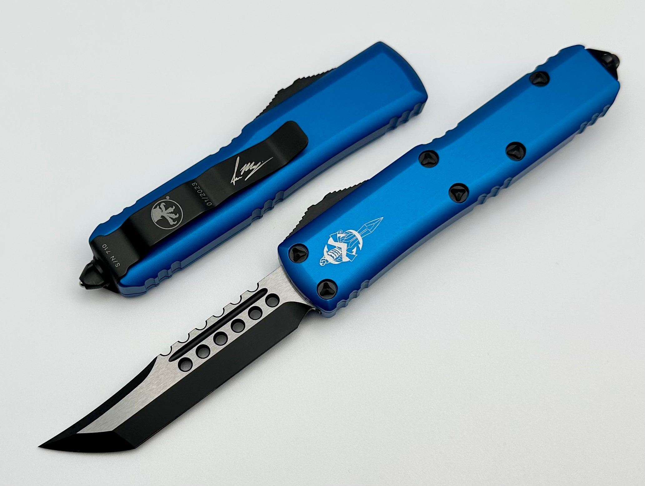 Microtech UTX-85 Black Hellhound & Blue 719-1BLS