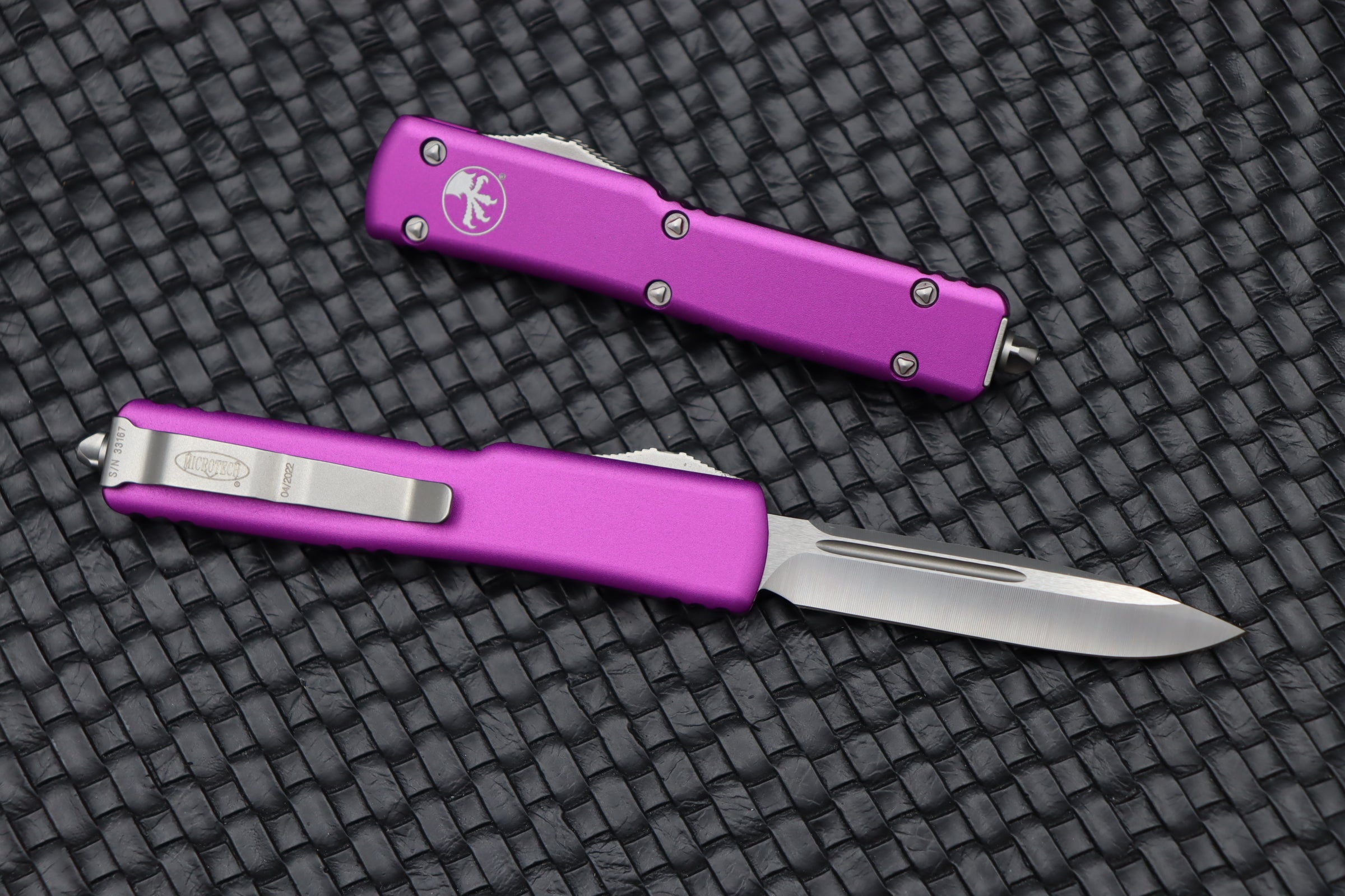 Microtech UTX-70 Single Edge Satin Standard & Violet 148-4VI