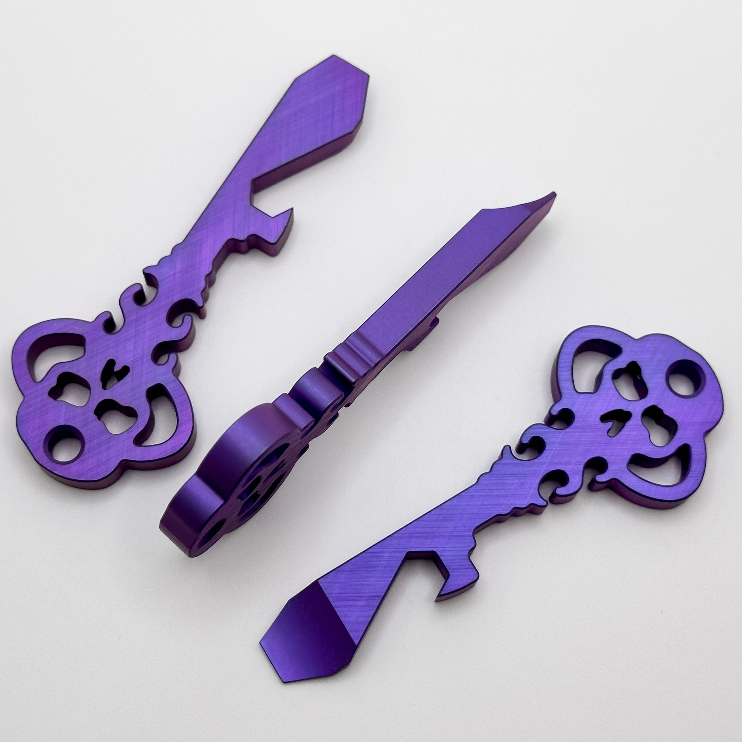 Chaves Knives Key Pry Bar High Voltage Purple Anodized Crosshatch Titanium KEY/TL/HVPTI/CH