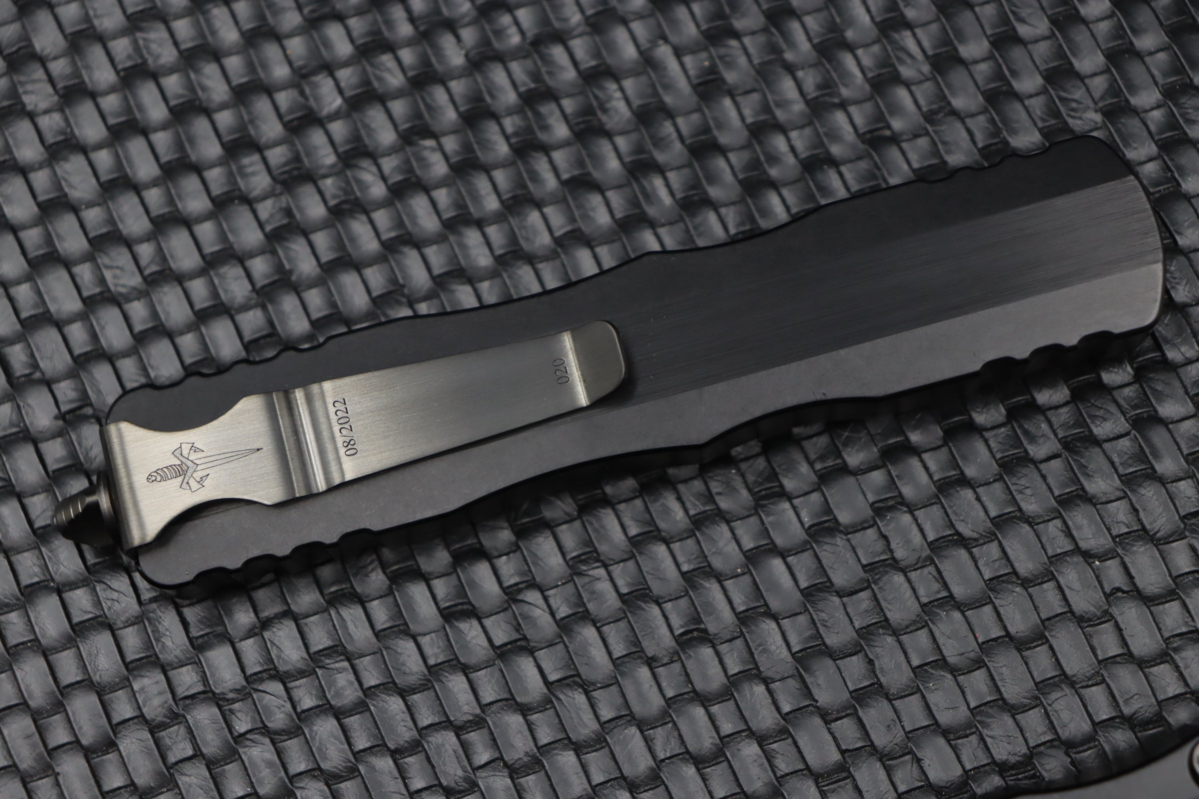 Marfione Custom Knives Dirac Delta D/E DLC Diamond Wash Finish w/ Hefted Black Handle & DLC Ringed Hardware